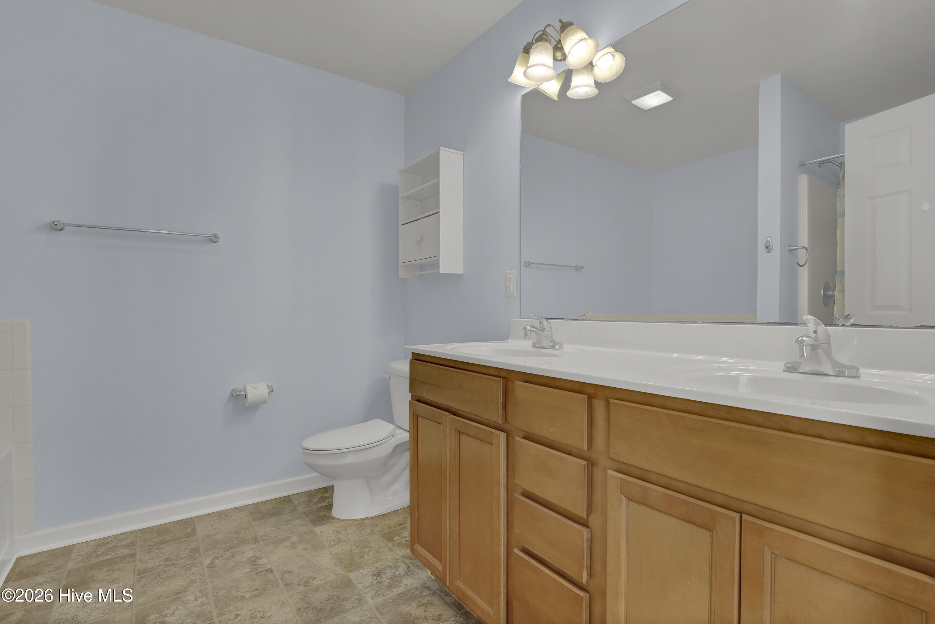 198 Windfield Lane Property Photo 14