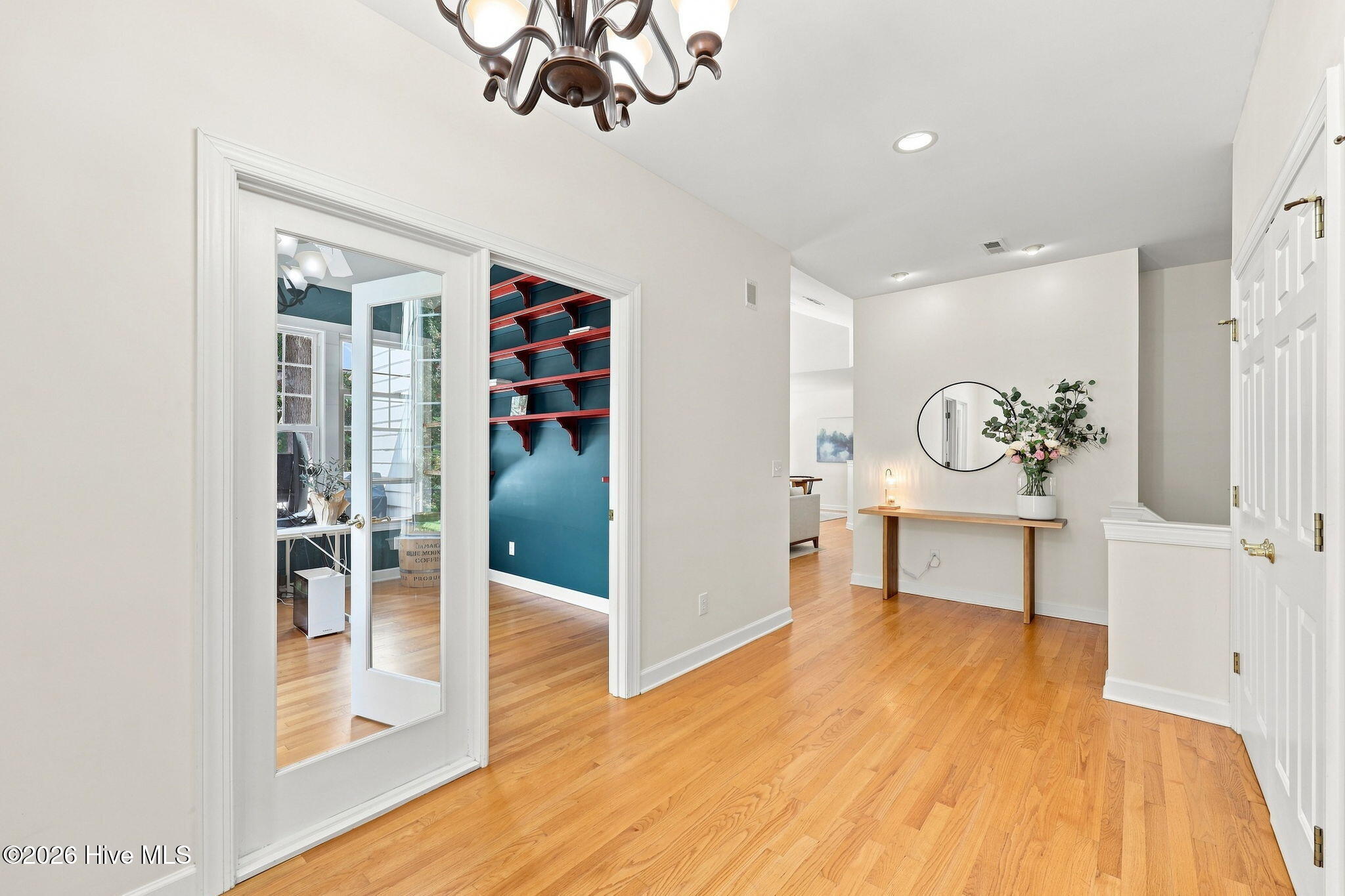 108 Clay Circle Property Photo 7