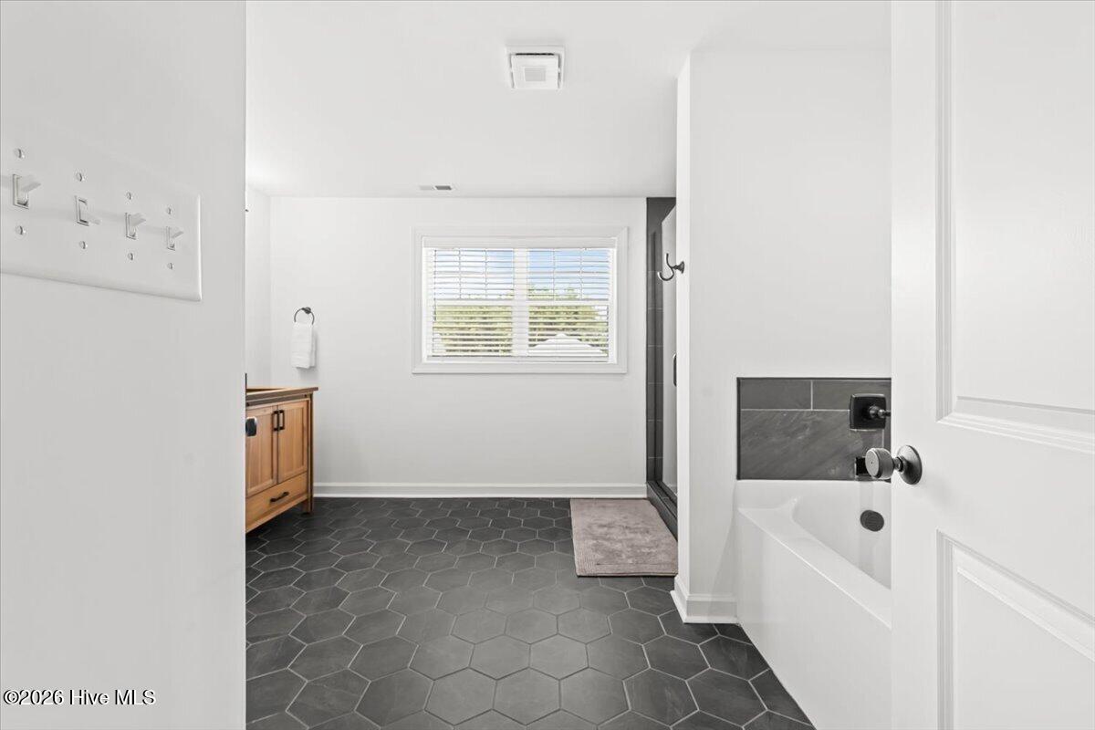 123 Sears Drive Property Photo 24