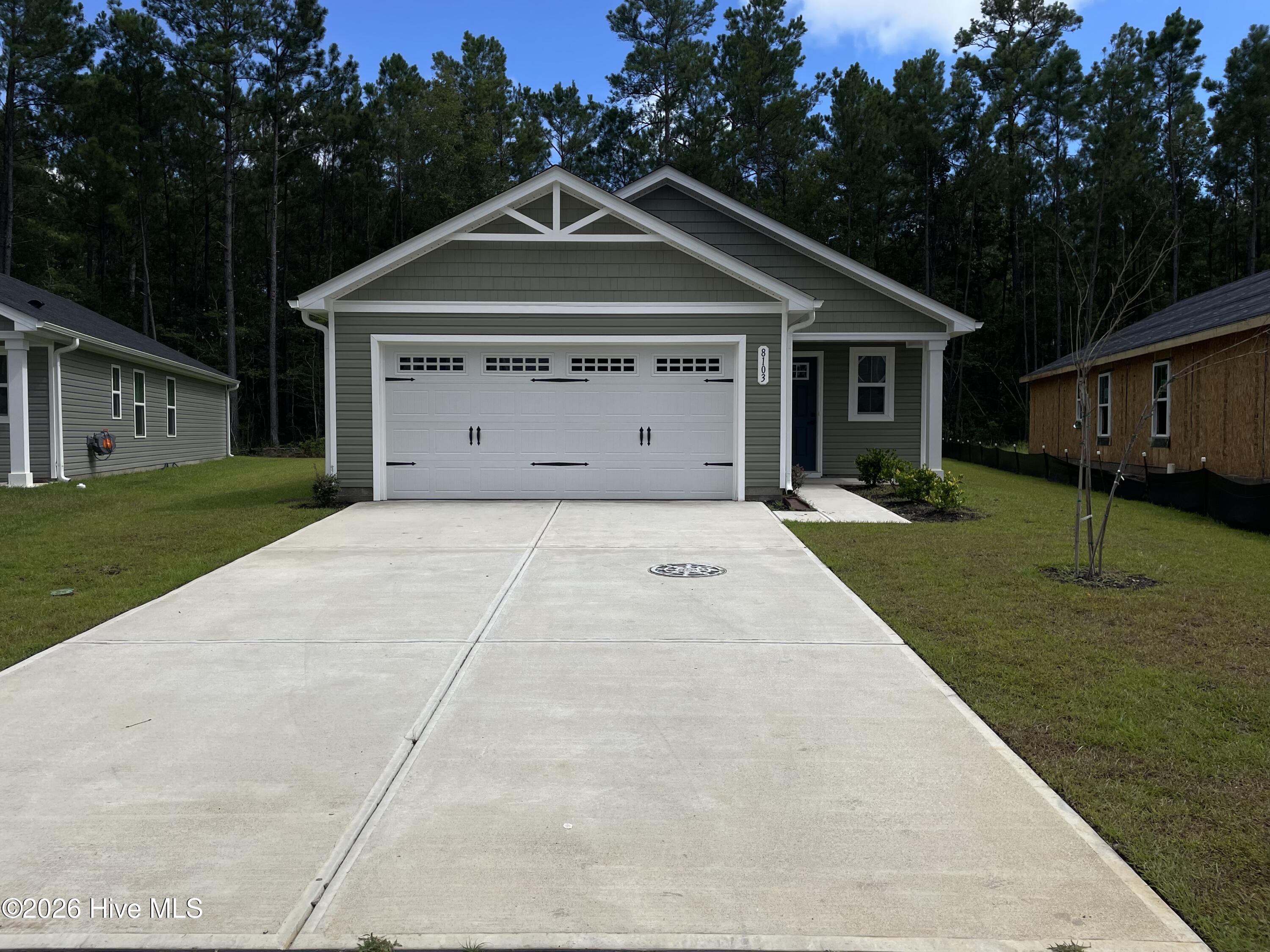 8103 Sterling Oaks Drive Nw Property Photo 1