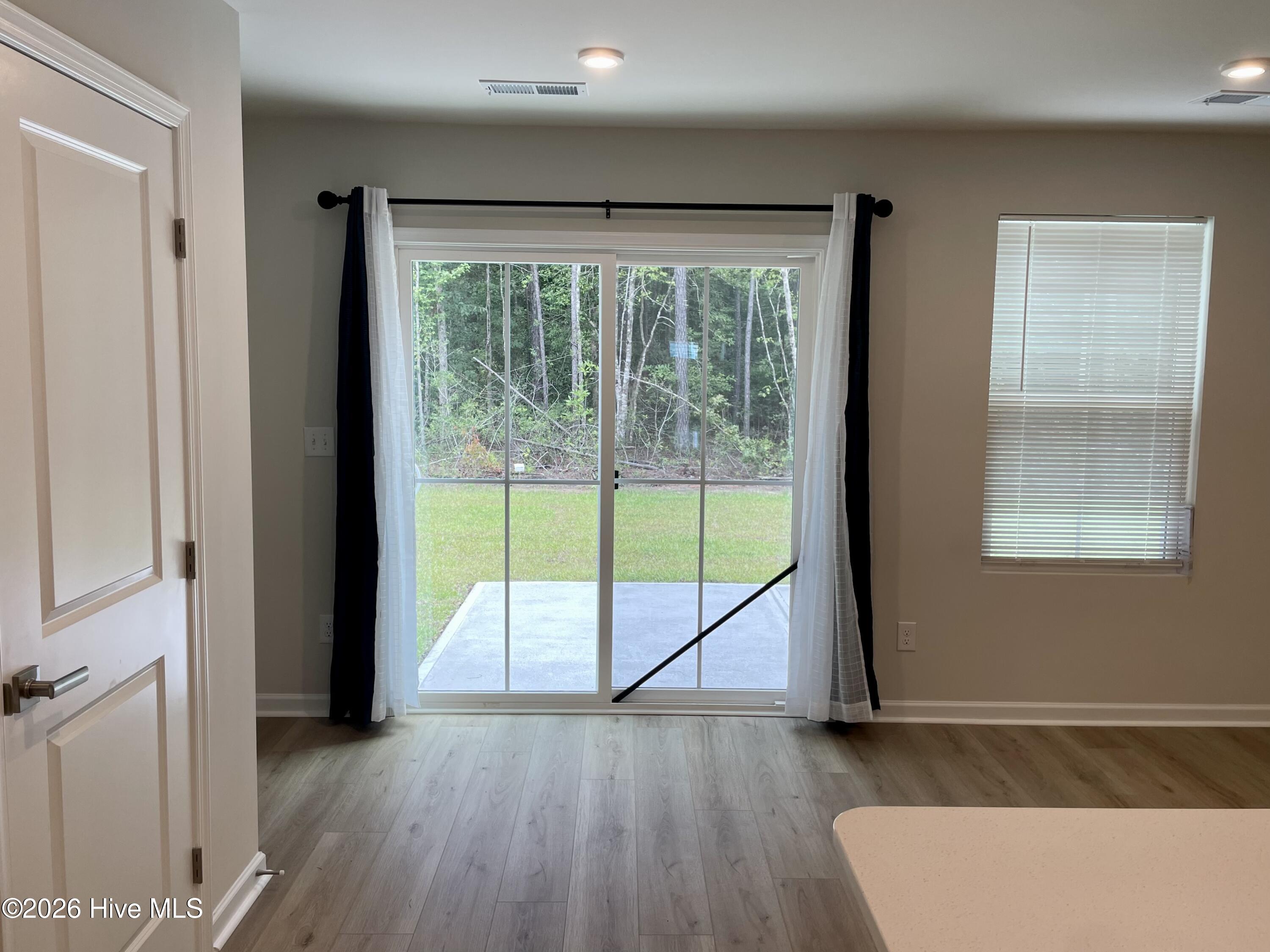 8103 Sterling Oaks Drive Nw Property Photo 9