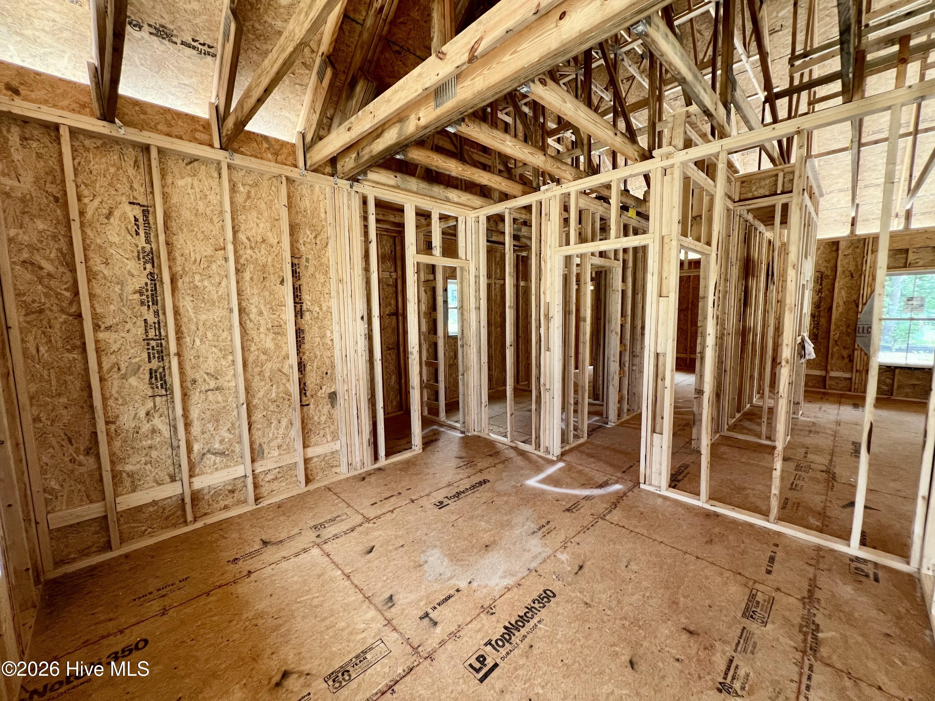 143 Hillstead Way Property Photo 13