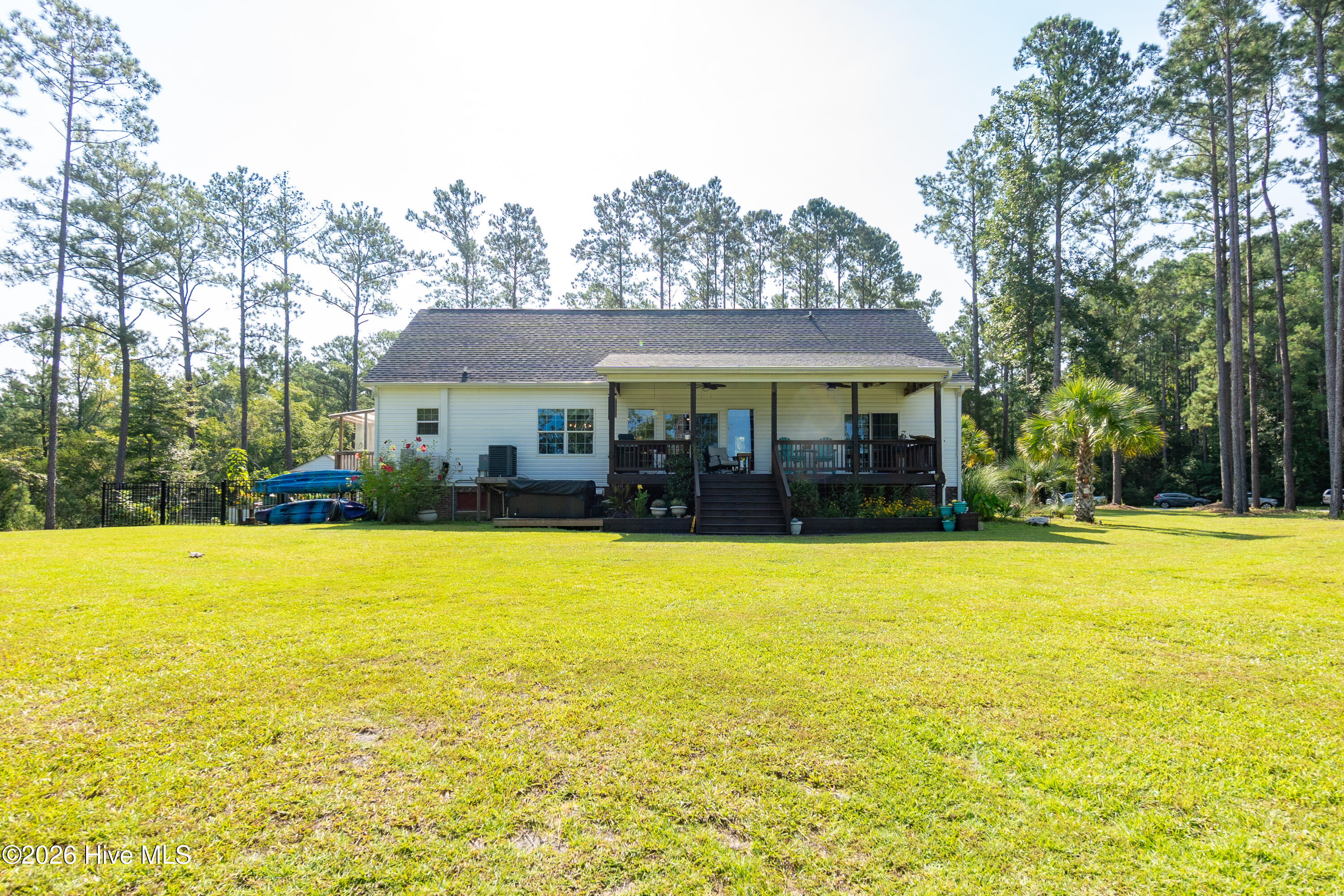418 Vicksburg Court Property Photo 29