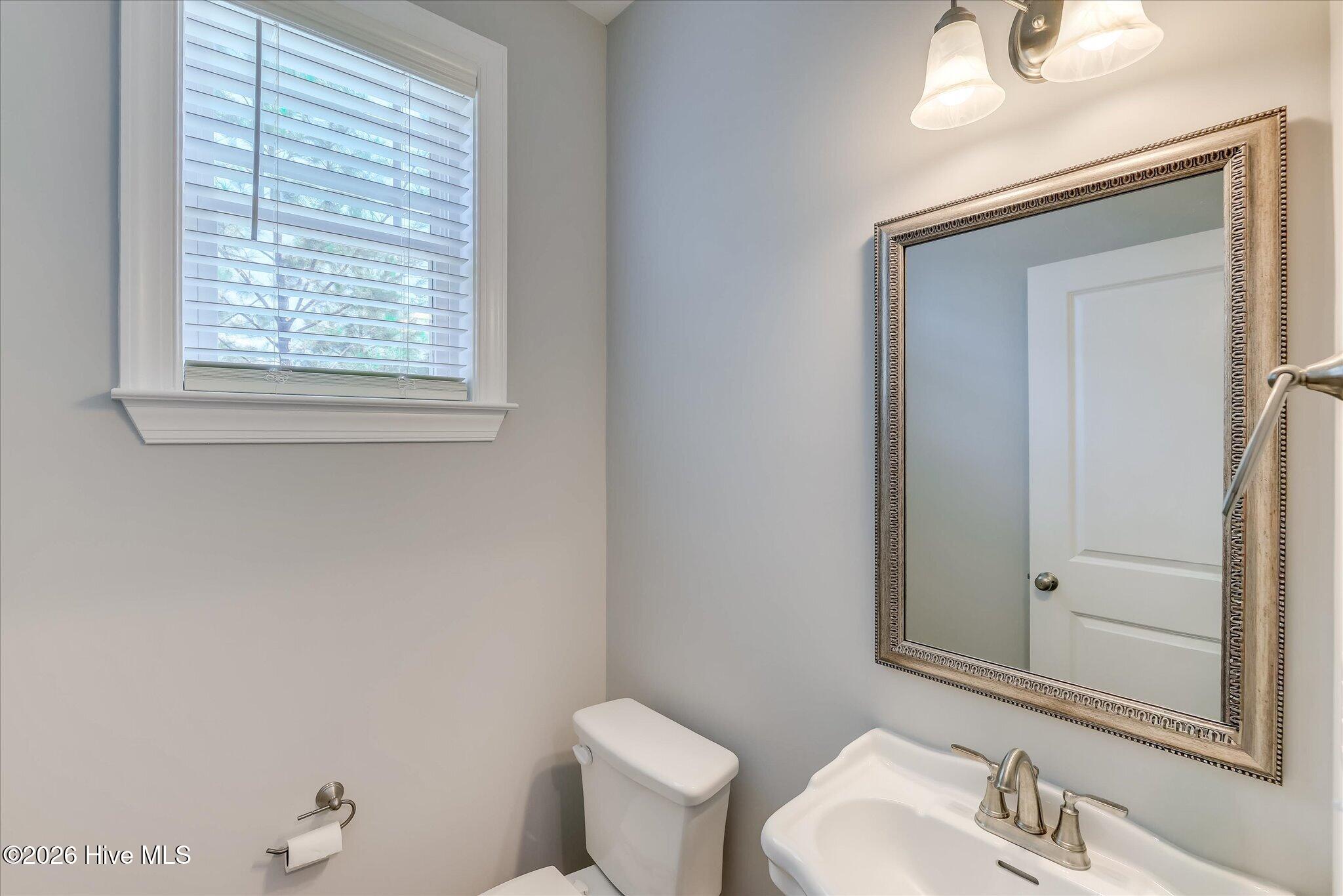 544 Vinings Drive 7 Property Photo 20