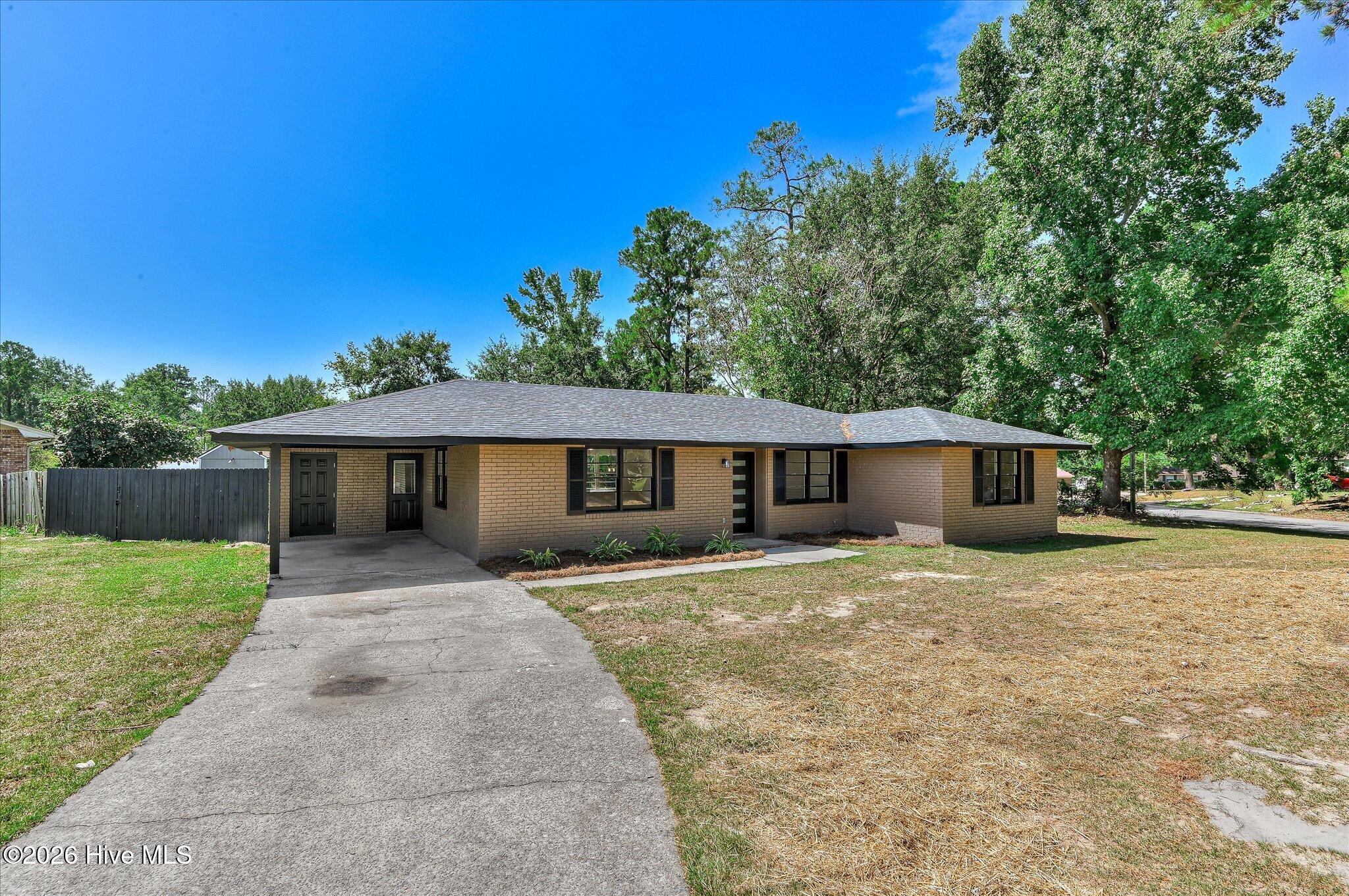 2204 Albemarle Drive Property Photo 2