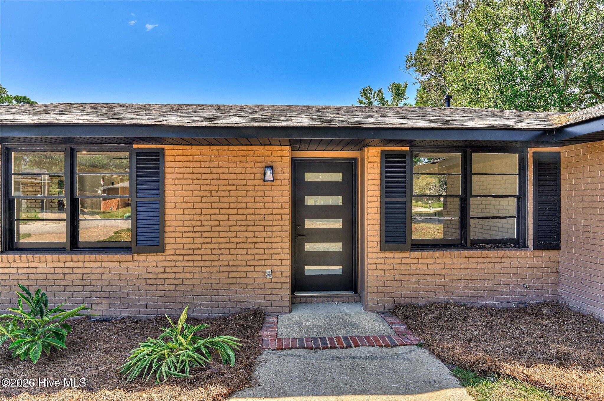 2204 Albemarle Drive Property Photo 4