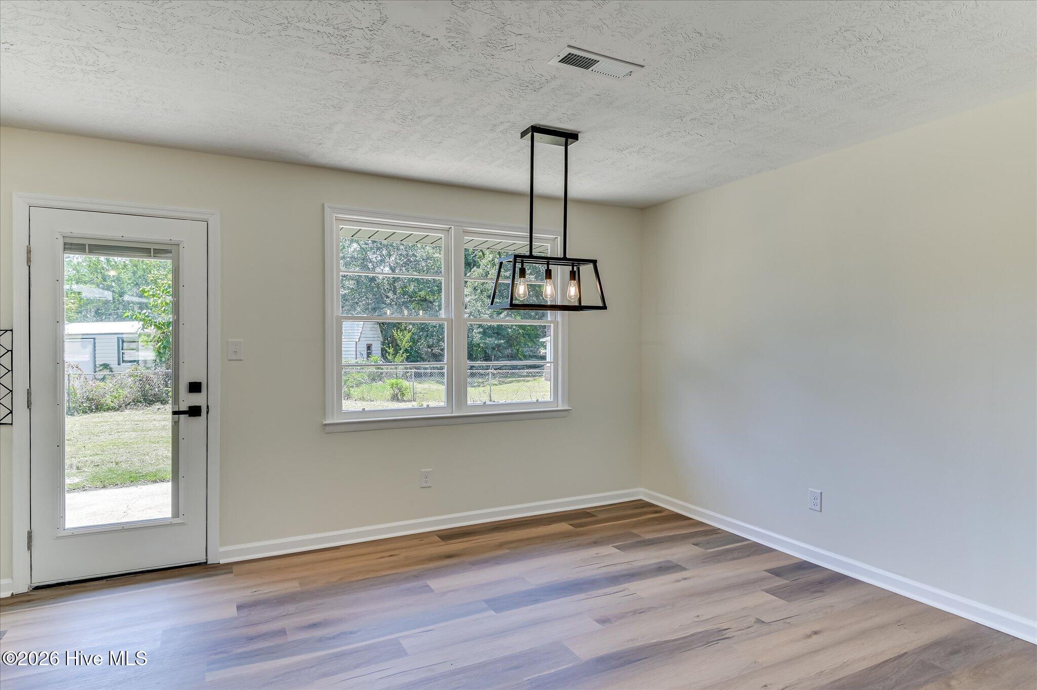 2204 Albemarle Drive Property Photo 10