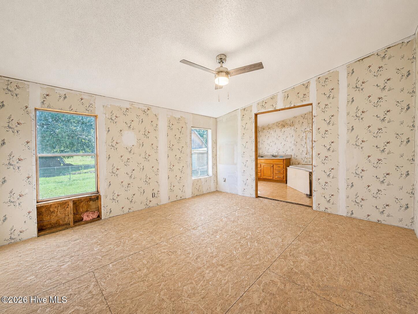 572 Ben Jones Road Property Photo 7