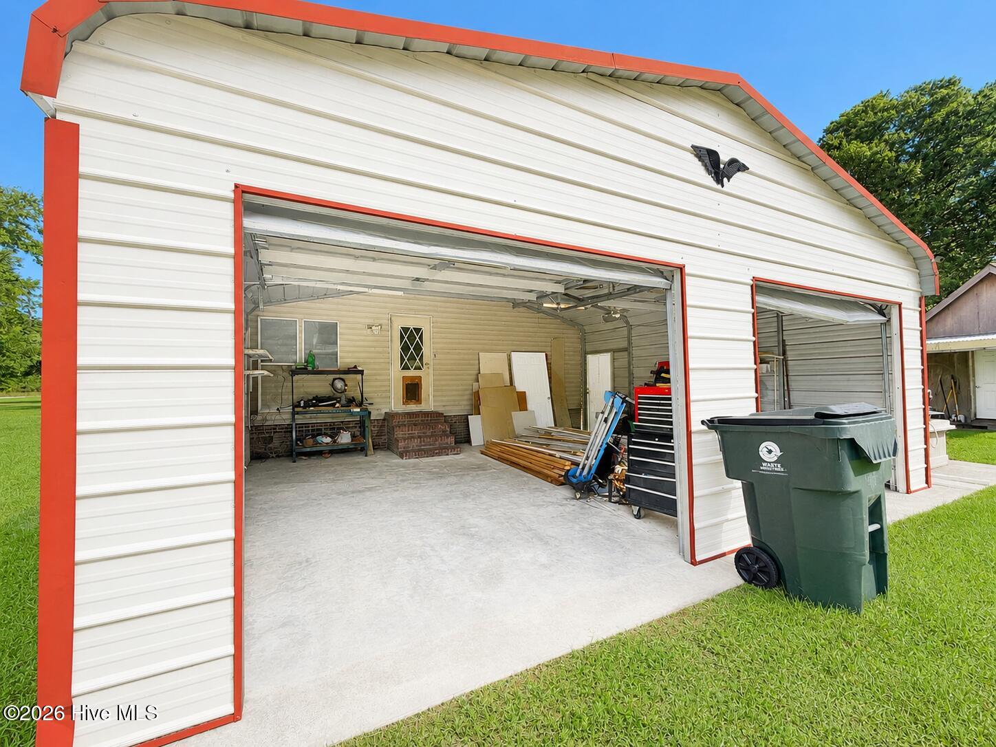 572 Ben Jones Road Property Photo 15