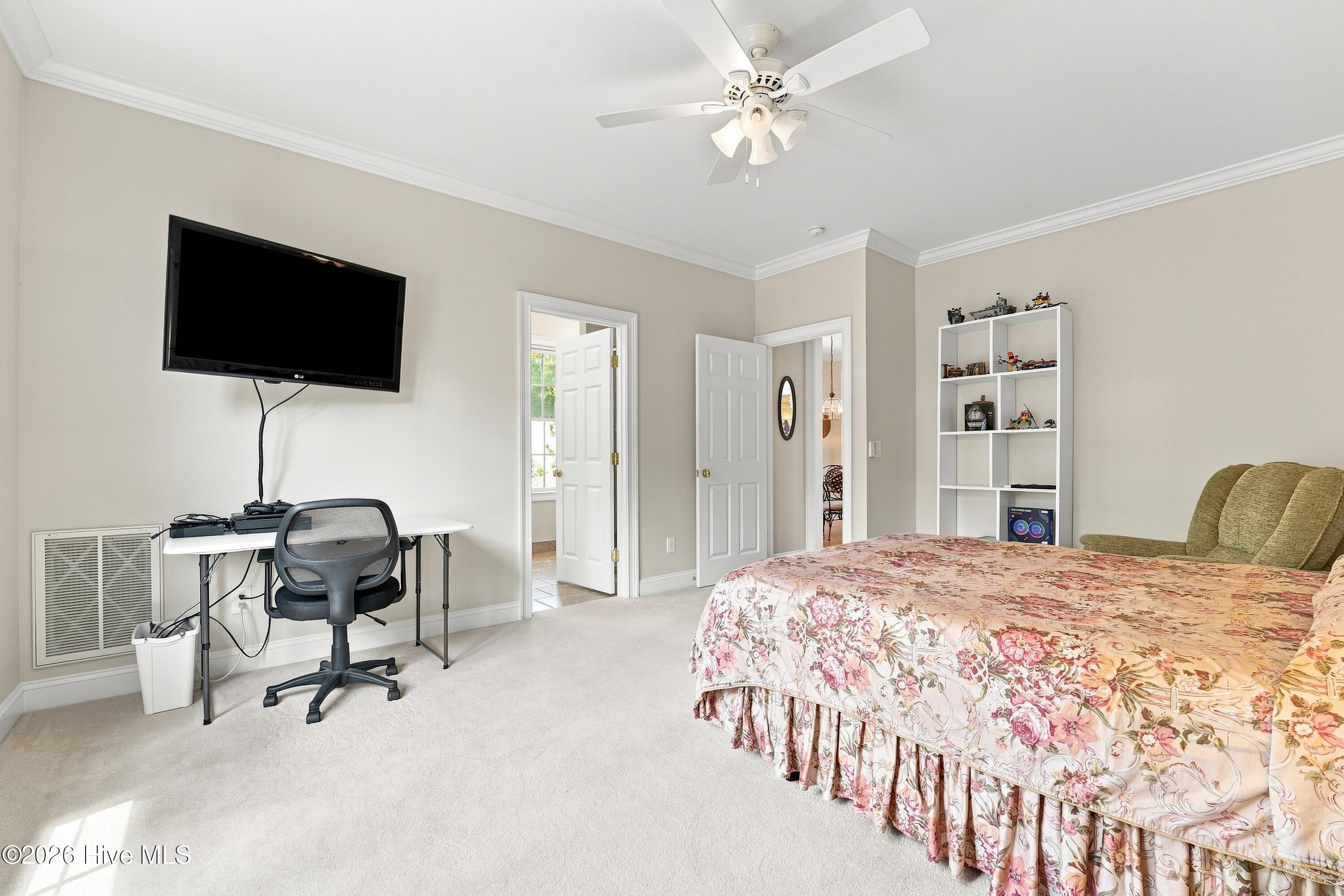 190 Wiregrass Lane Property Photo 31
