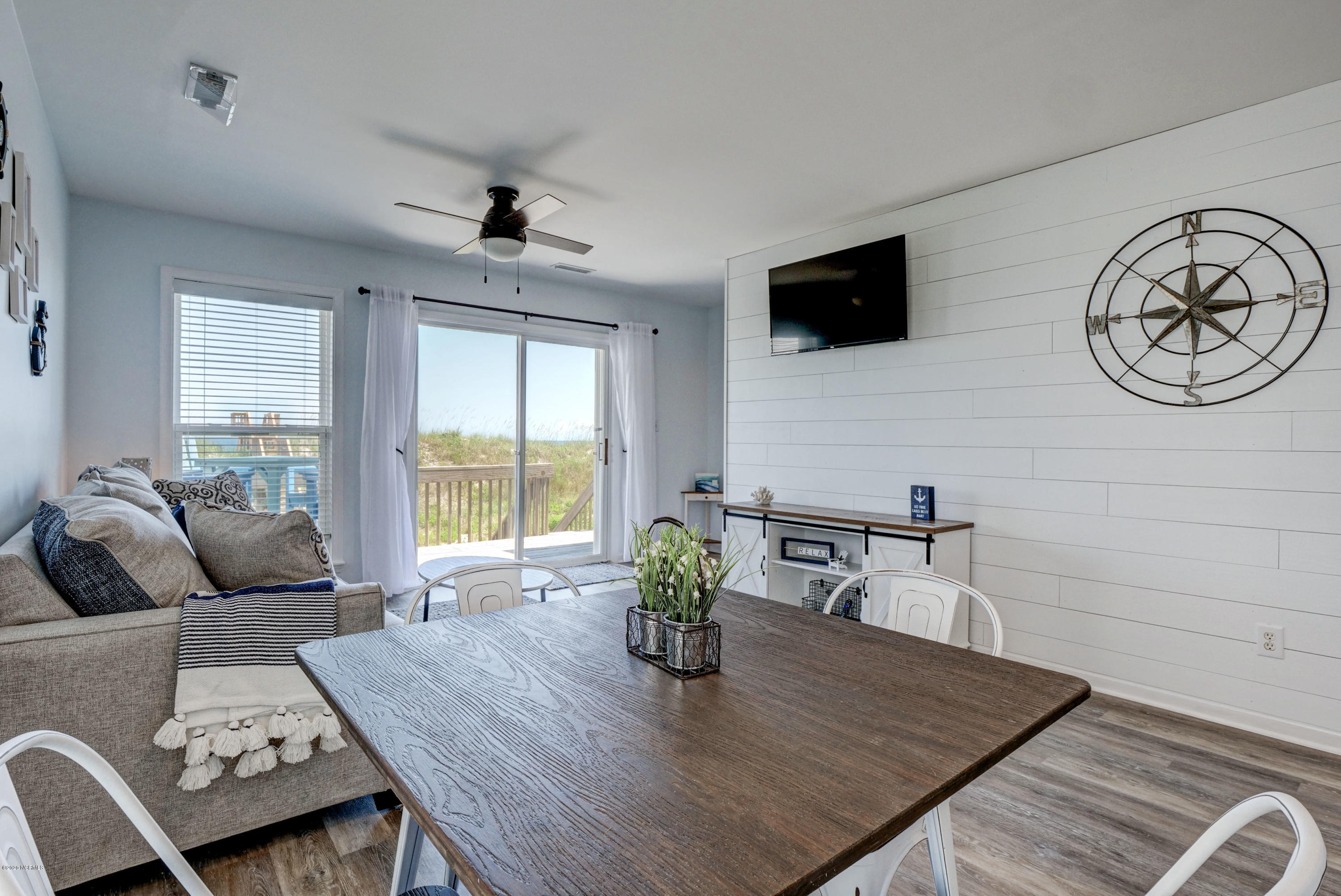 3800 Island Drive Property Photo 10