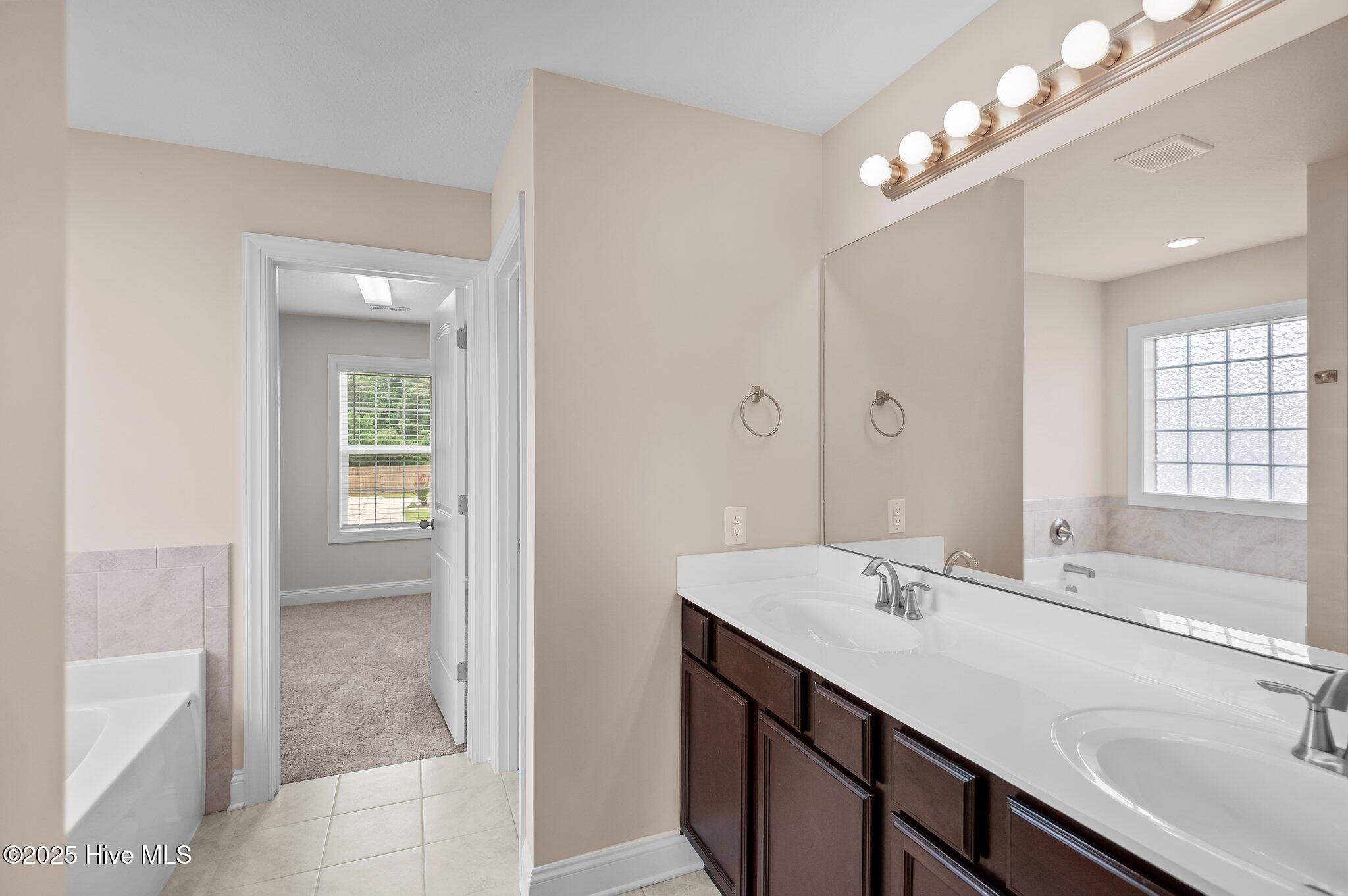 123 Lindenrain Boulevard Property Photo 16