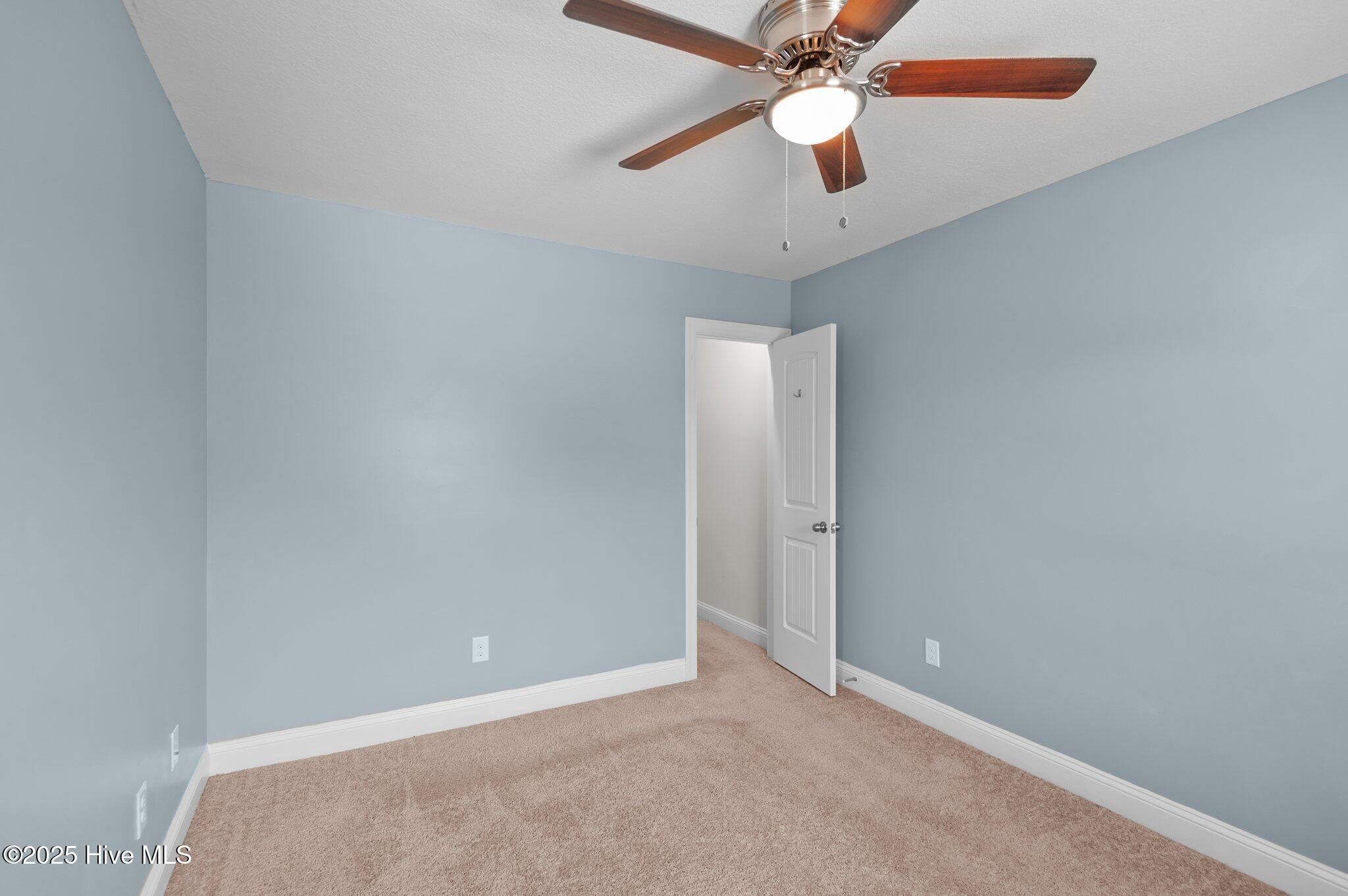 123 Lindenrain Boulevard Property Photo 25
