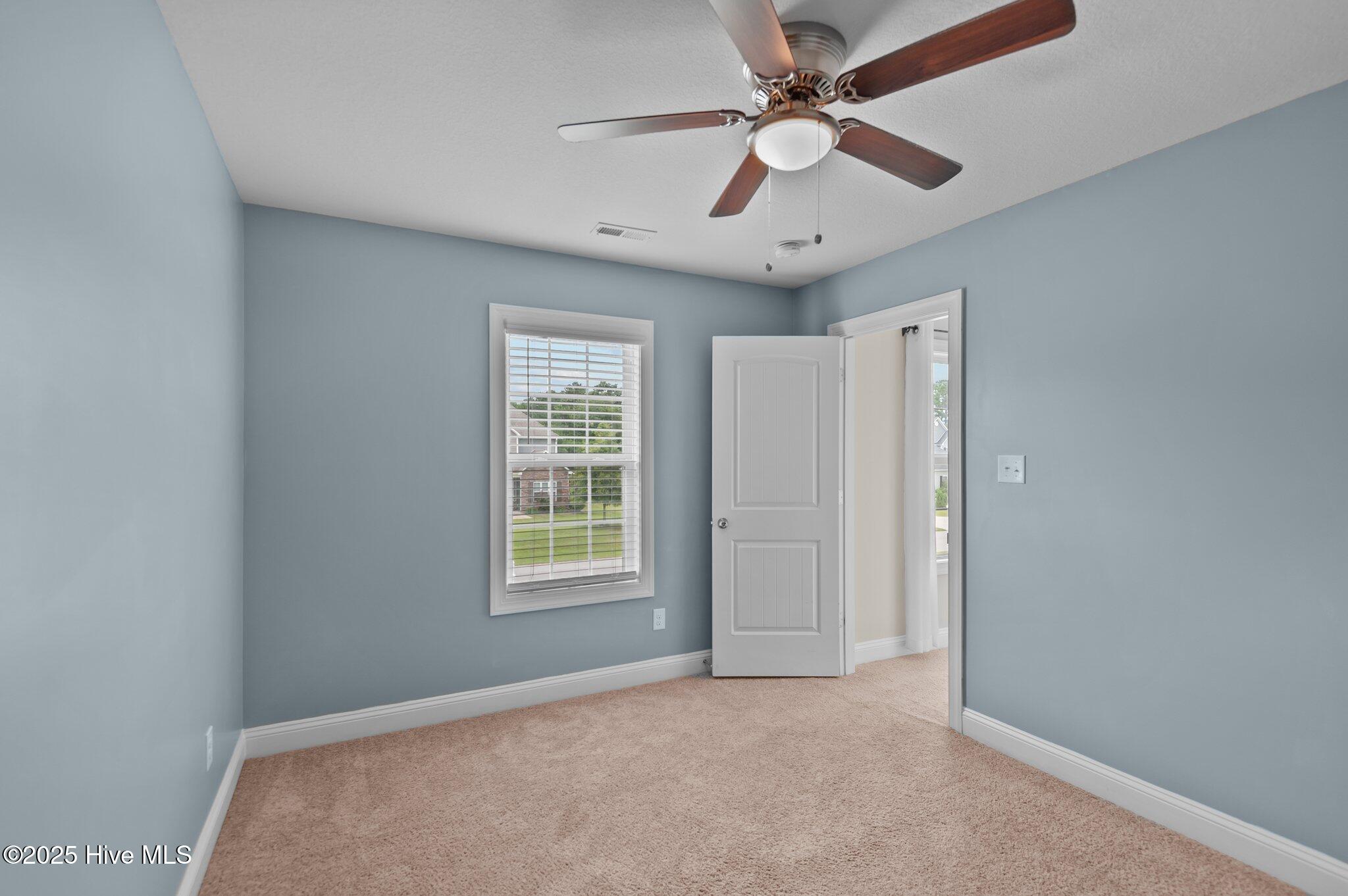 123 Lindenrain Boulevard Property Photo 26