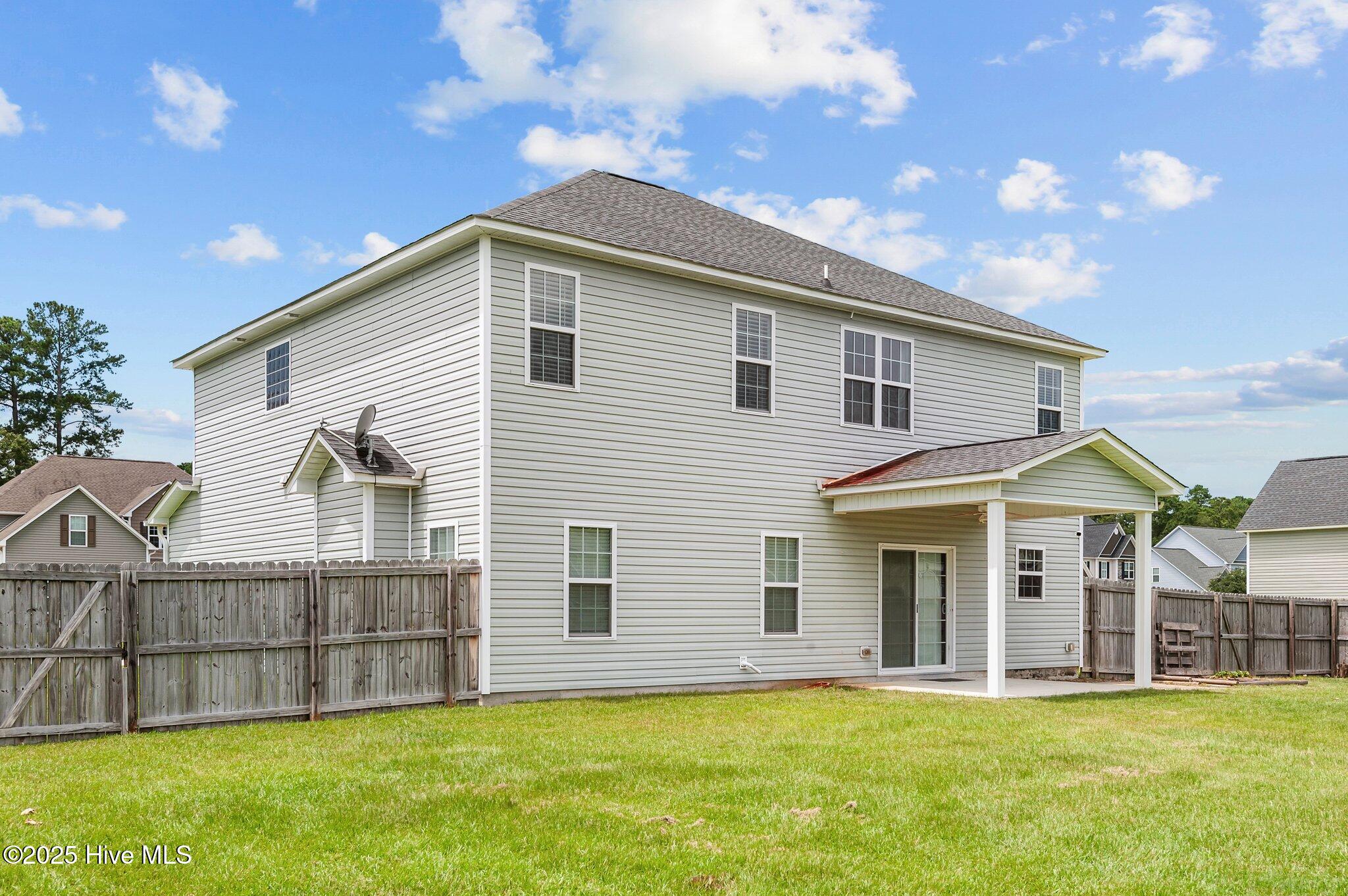 123 Lindenrain Boulevard Property Photo 27