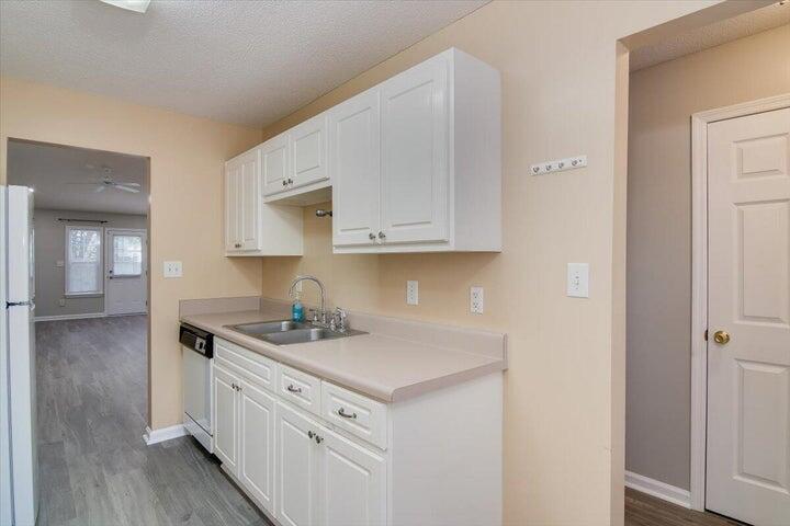3013 Abba Drive Property Photo 4