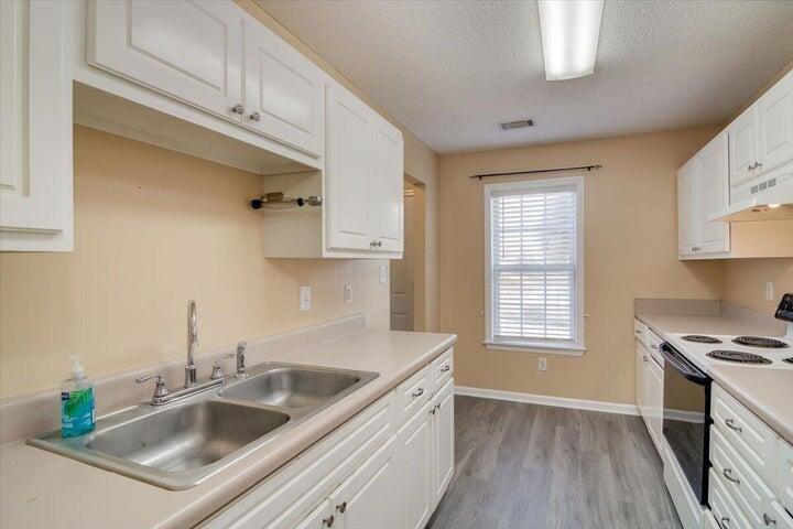 3013 Abba Drive Property Photo 5