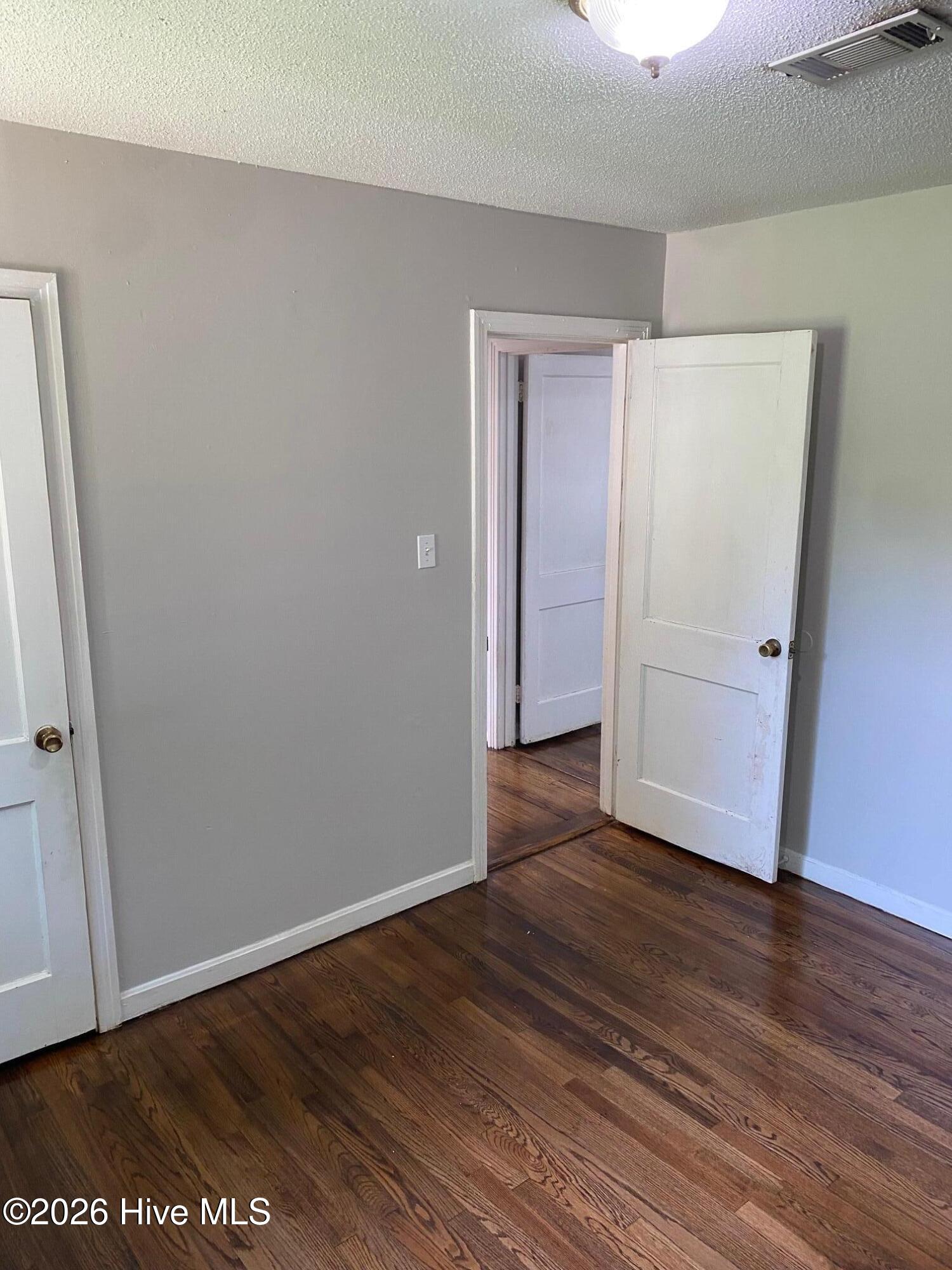 1002 Skyview Drive Property Photo 13