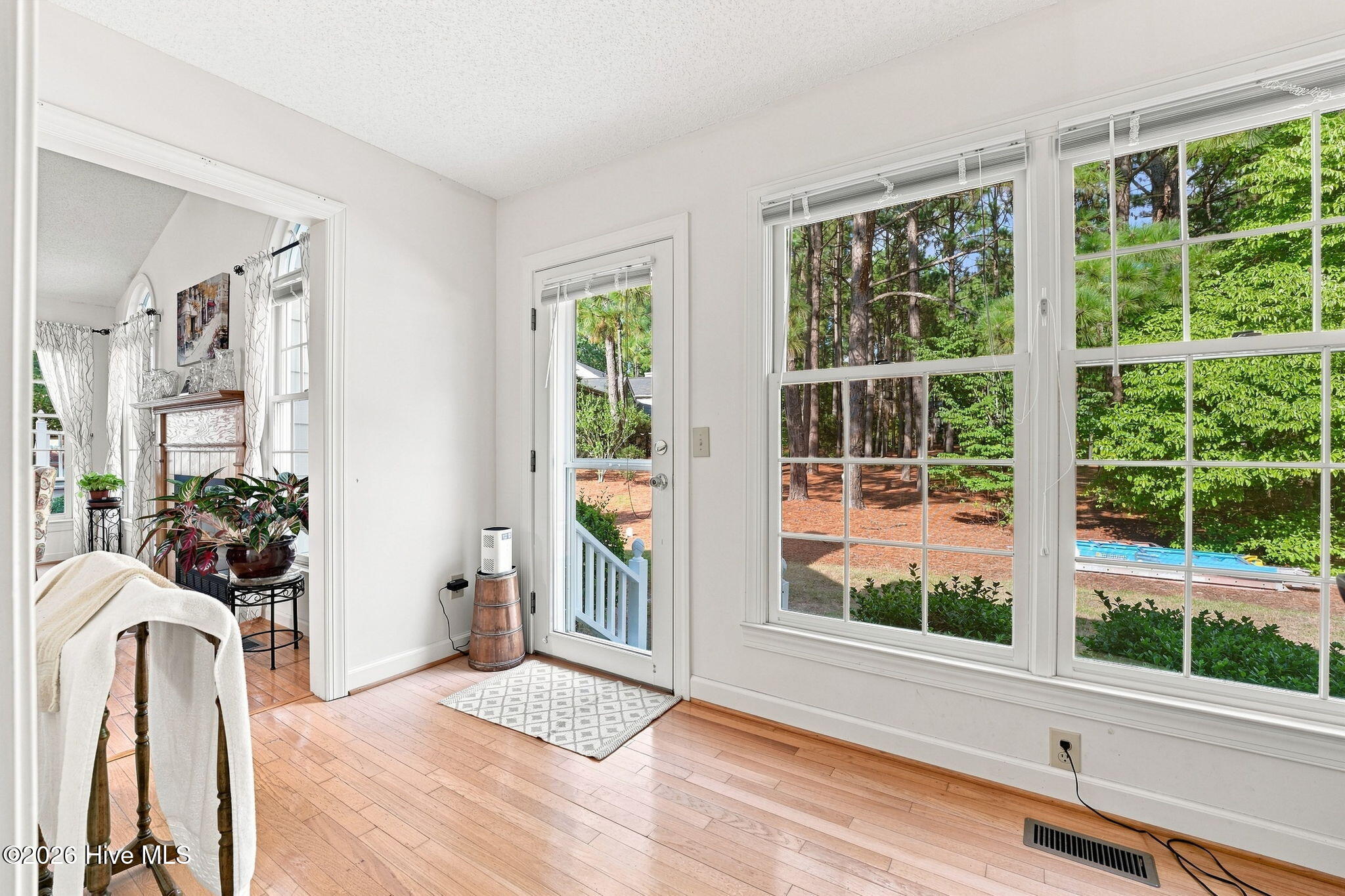 2302 Wentworth Circle Property Photo 14