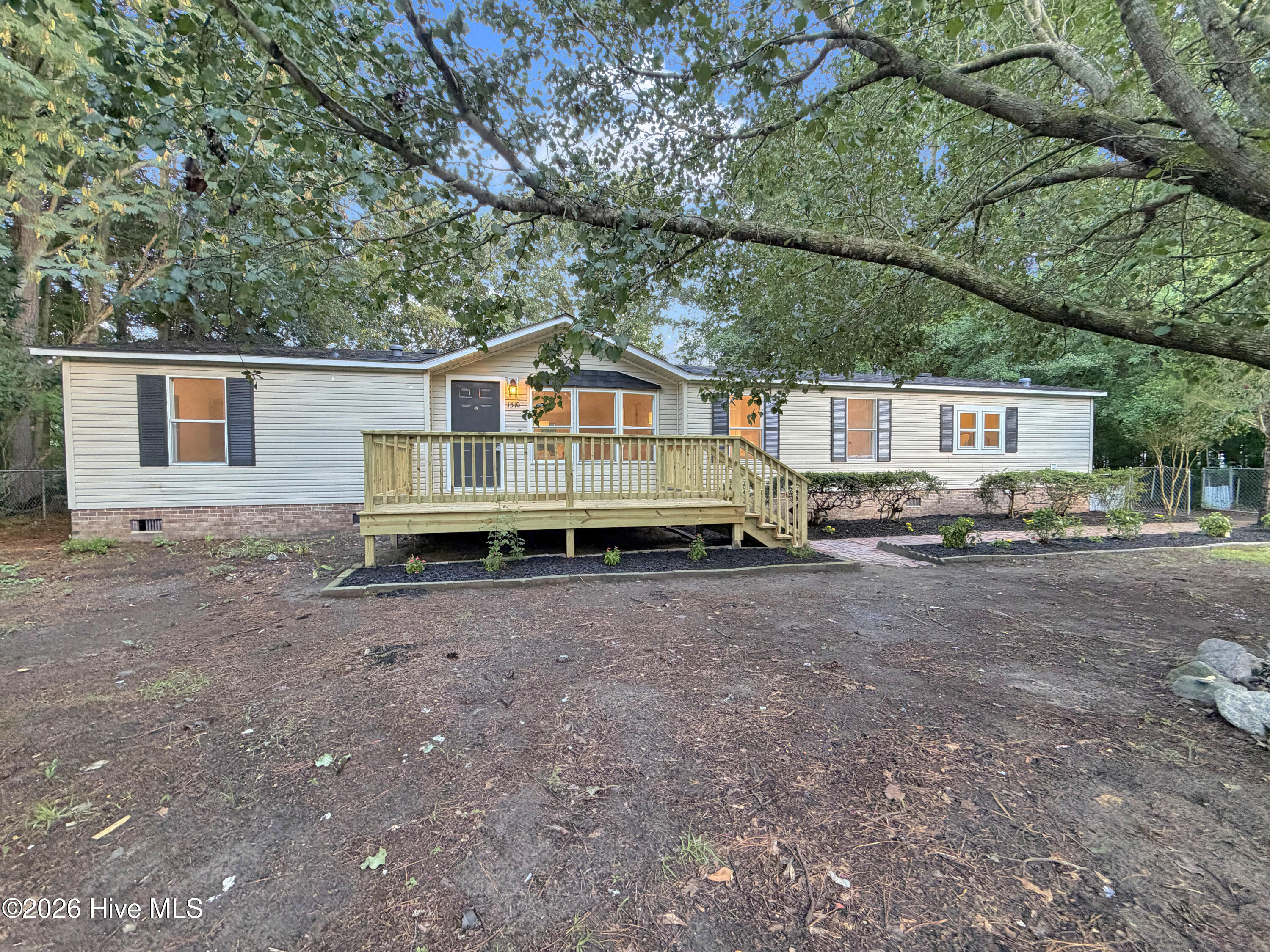 1510 Sac Trail Property Photo 8