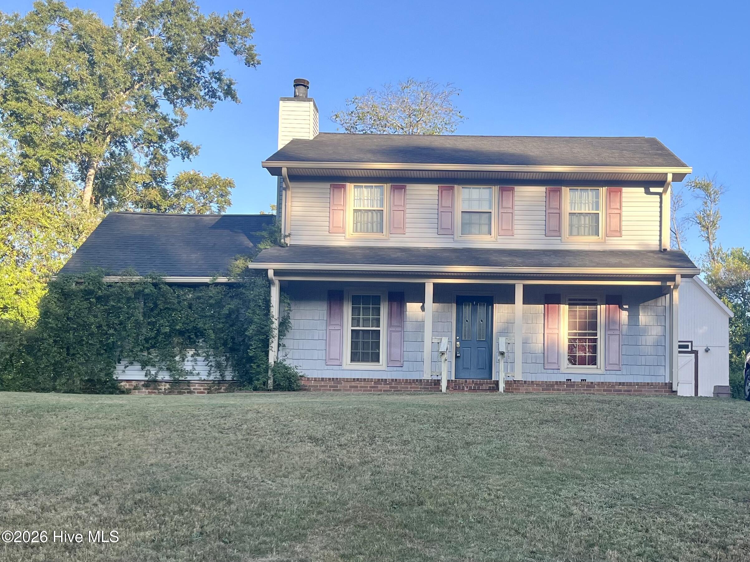532 Hillcrest Drive Property Photo 1