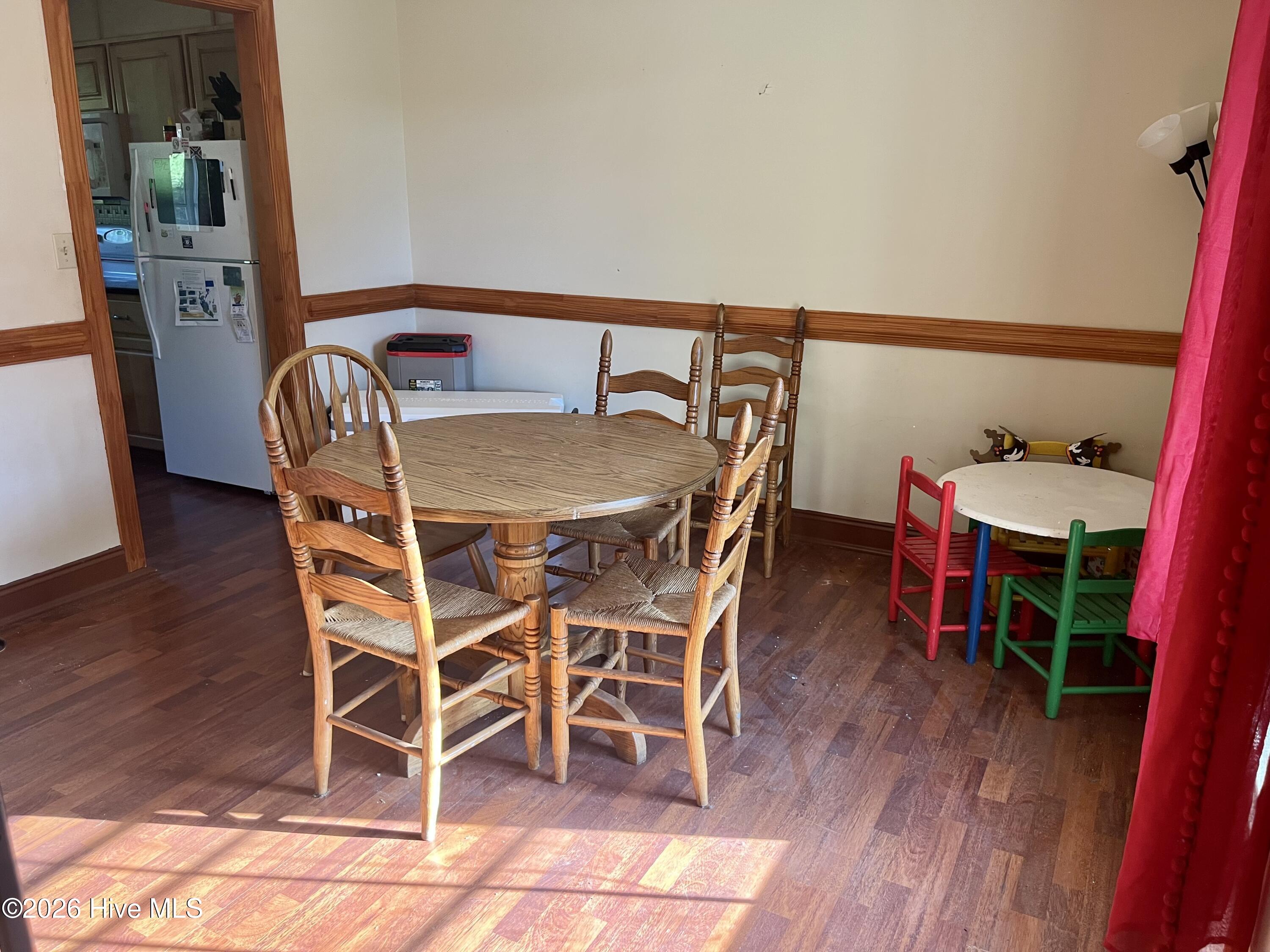 532 Hillcrest Drive Property Photo 2