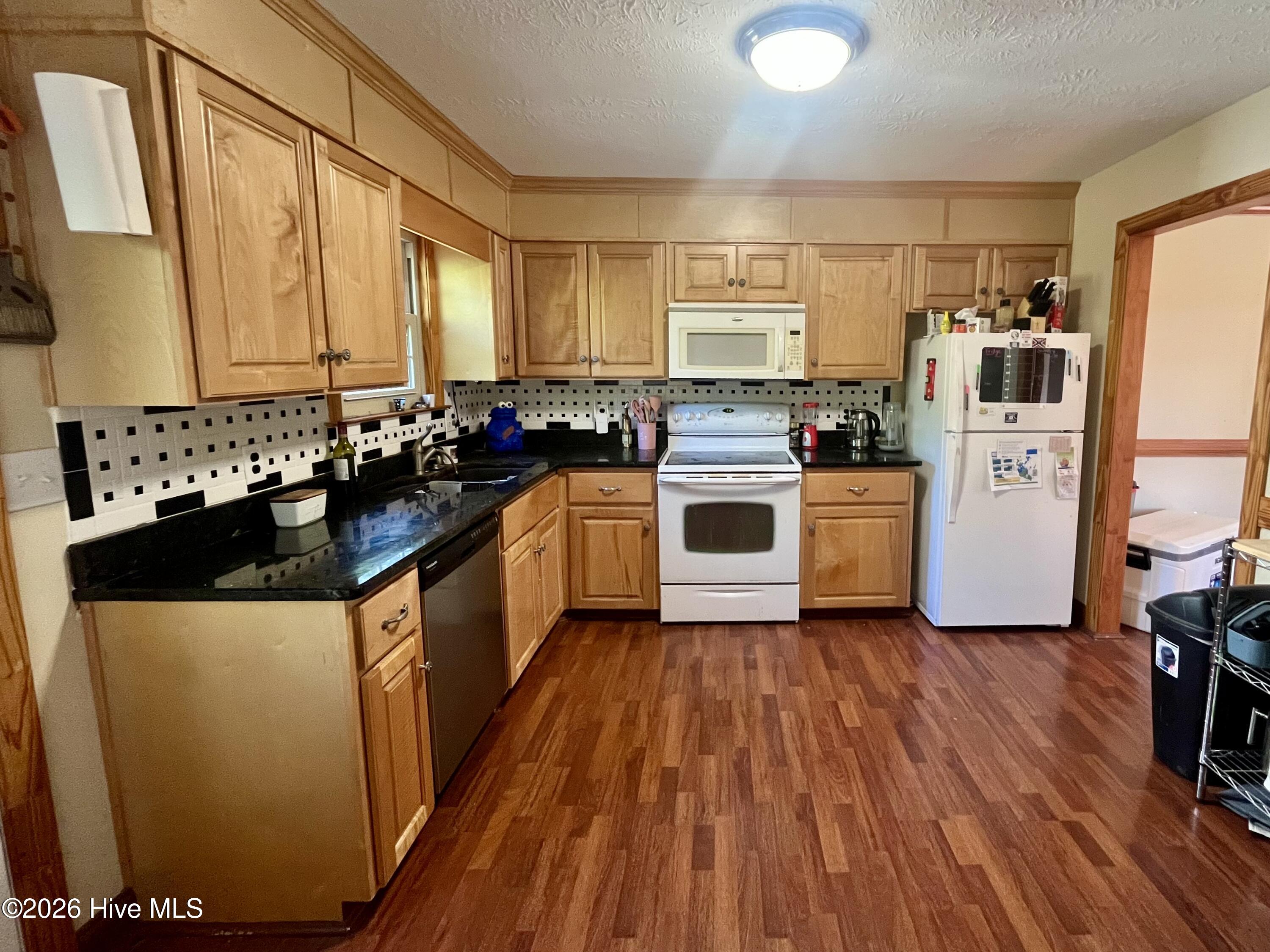 532 Hillcrest Drive Property Photo 13