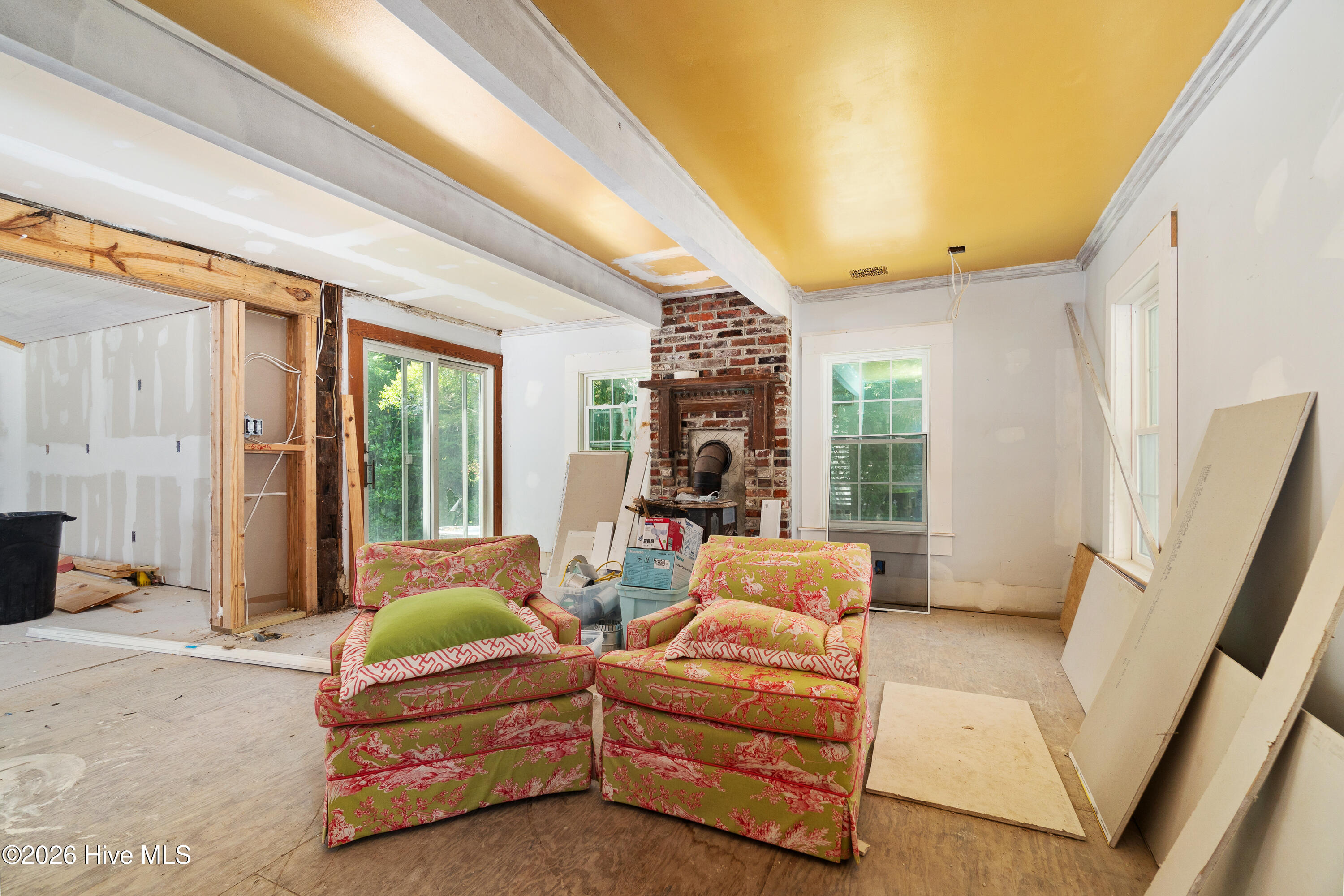 1105 Evans Street Property Photo 12