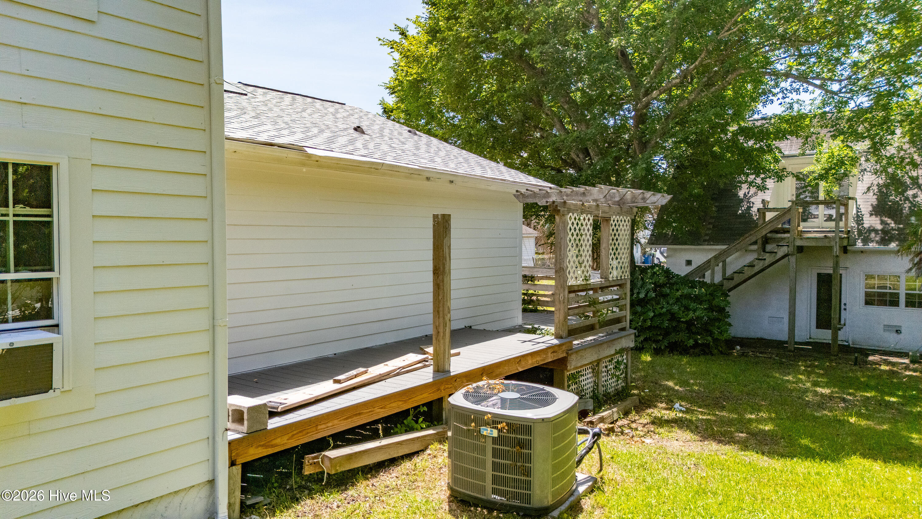 1105 Evans Street Property Photo 19