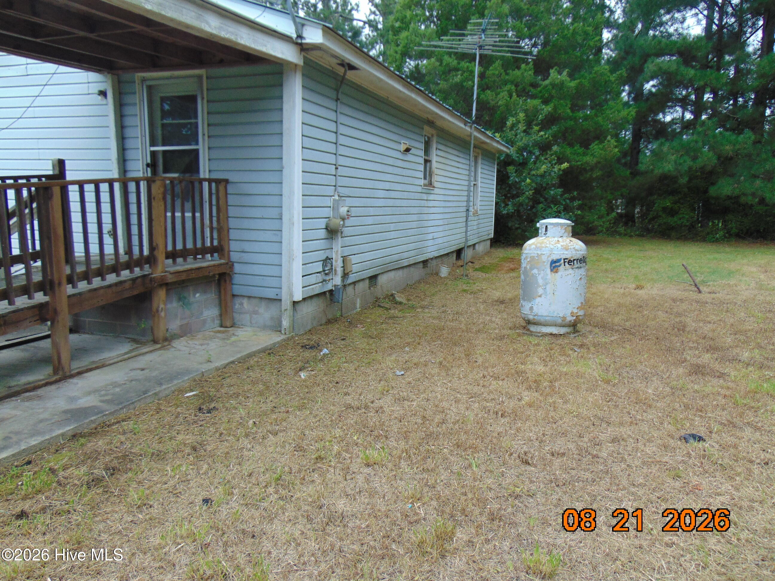 1153 Connaritsa Road Property Photo 12