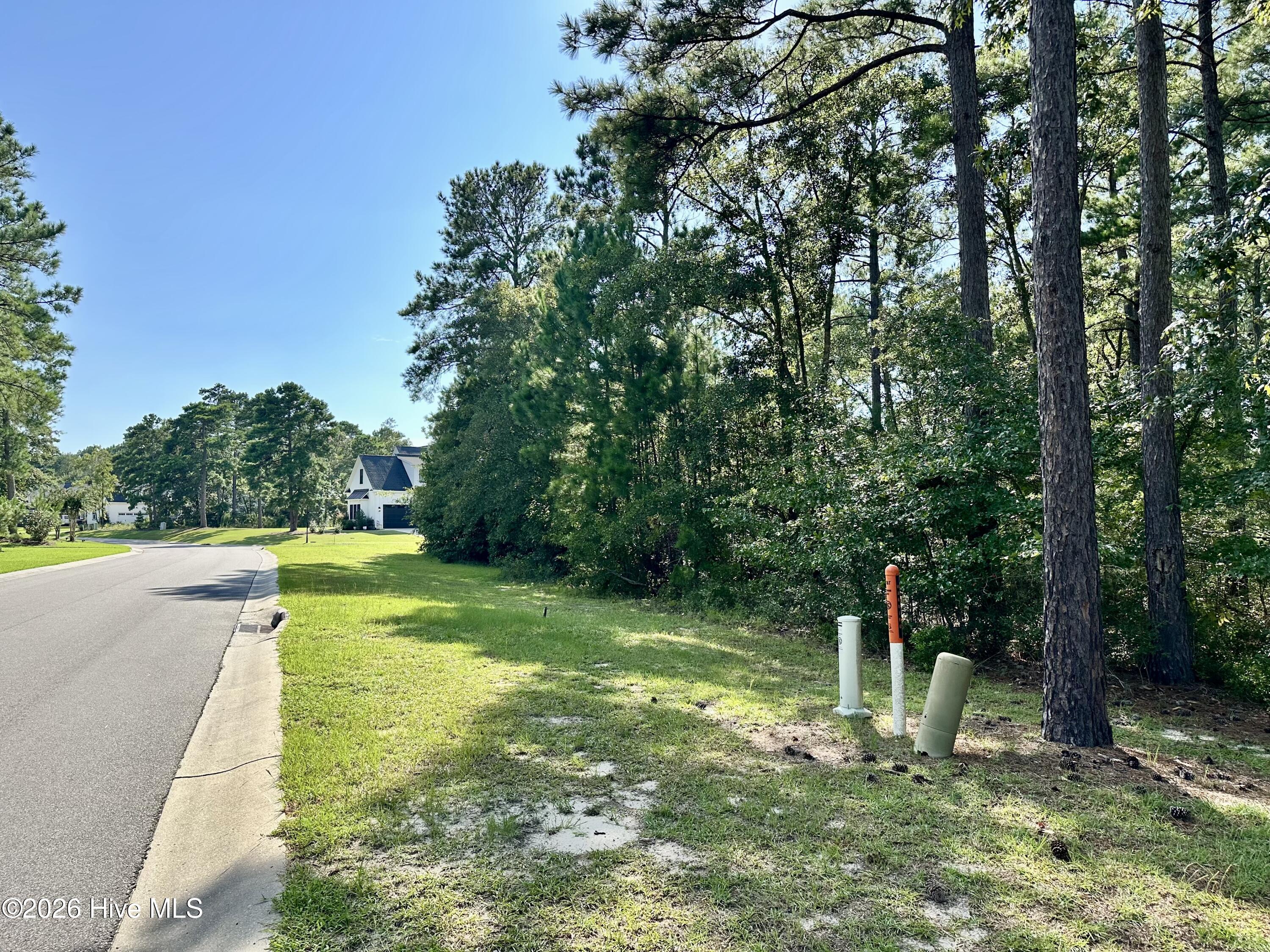3775 Hallmark Road Ne Property Photo 4
