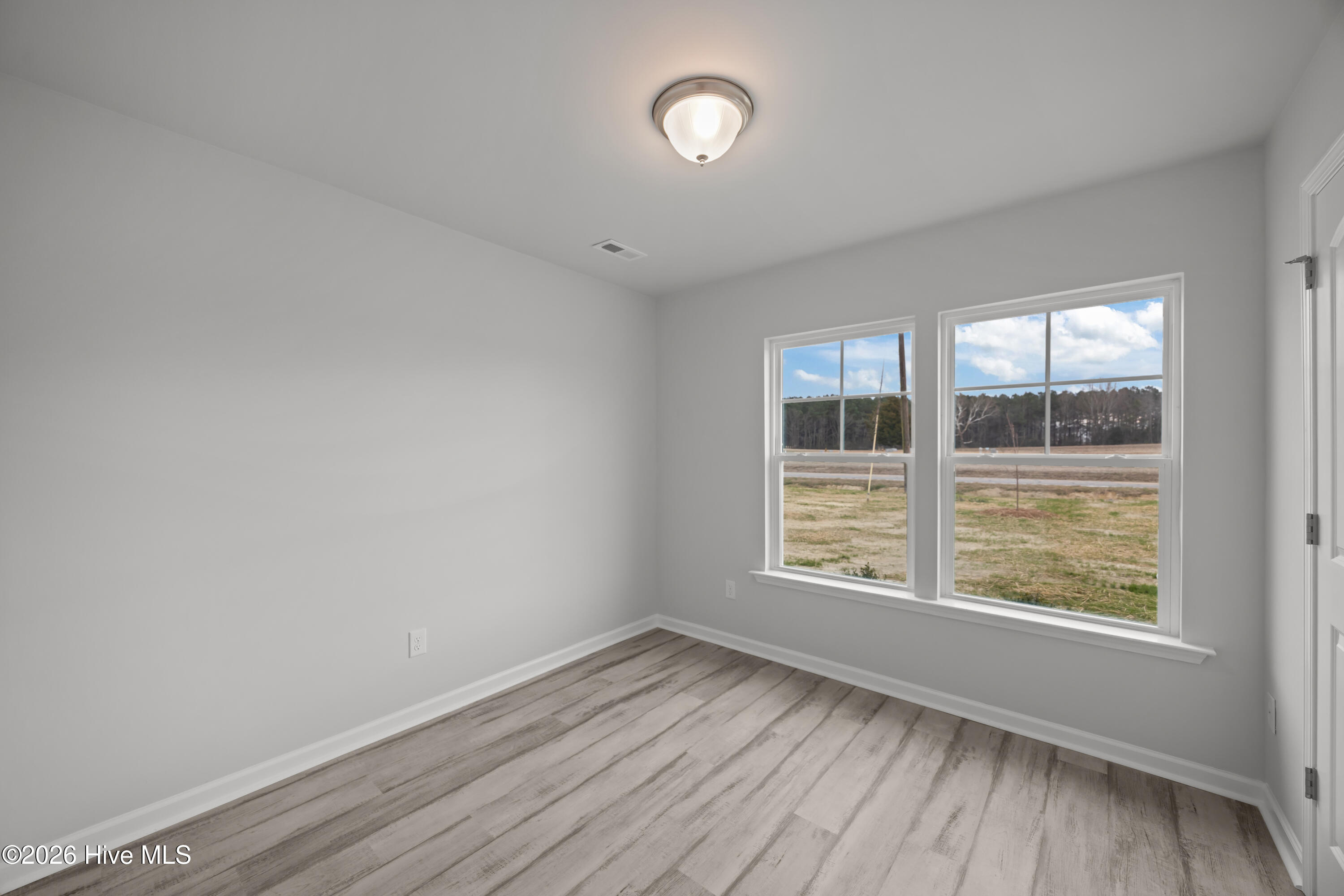 6554 Fairway Drive Property Photo 8