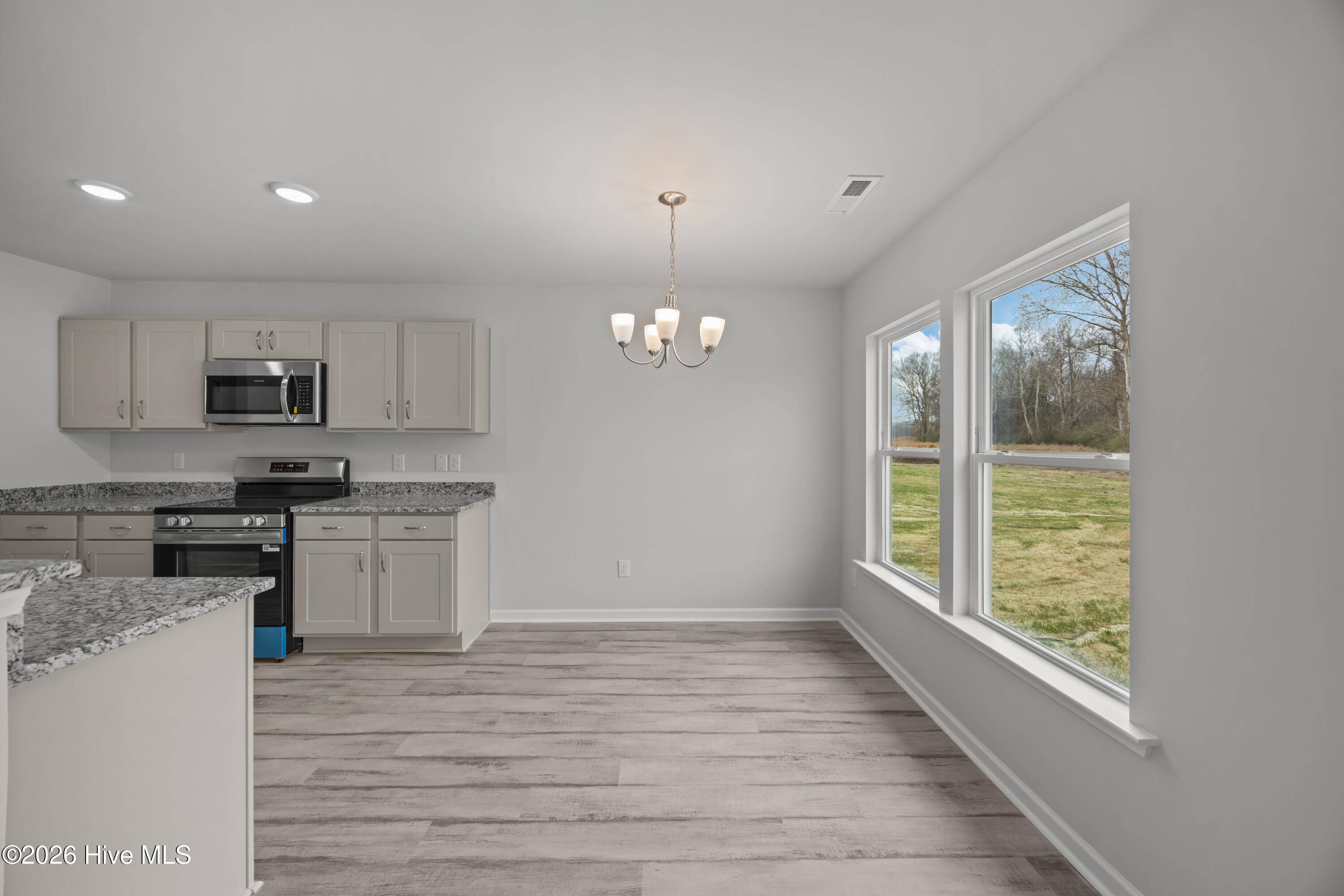 6554 Fairway Drive Property Photo 13