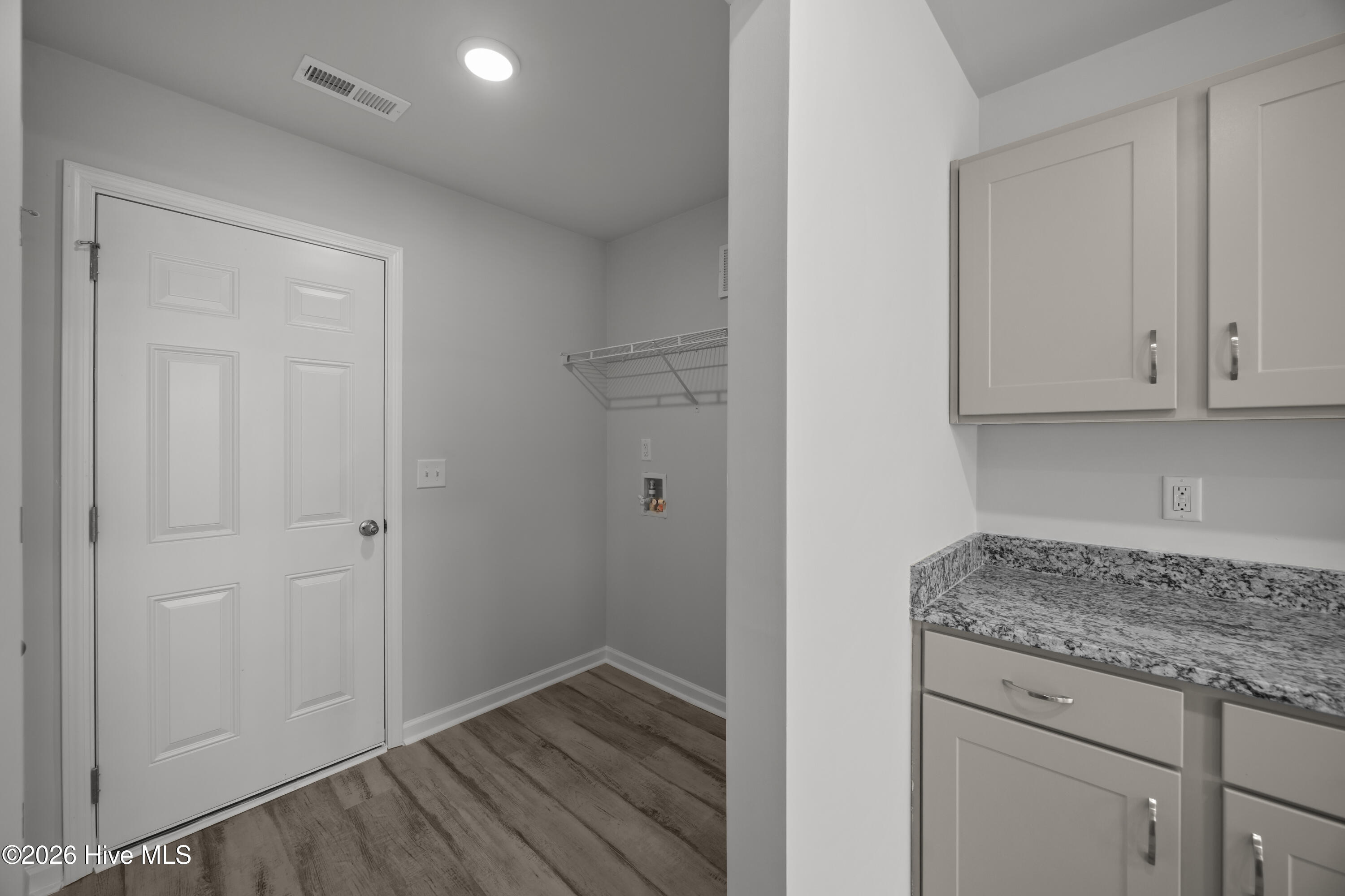 6554 Fairway Drive Property Photo 19