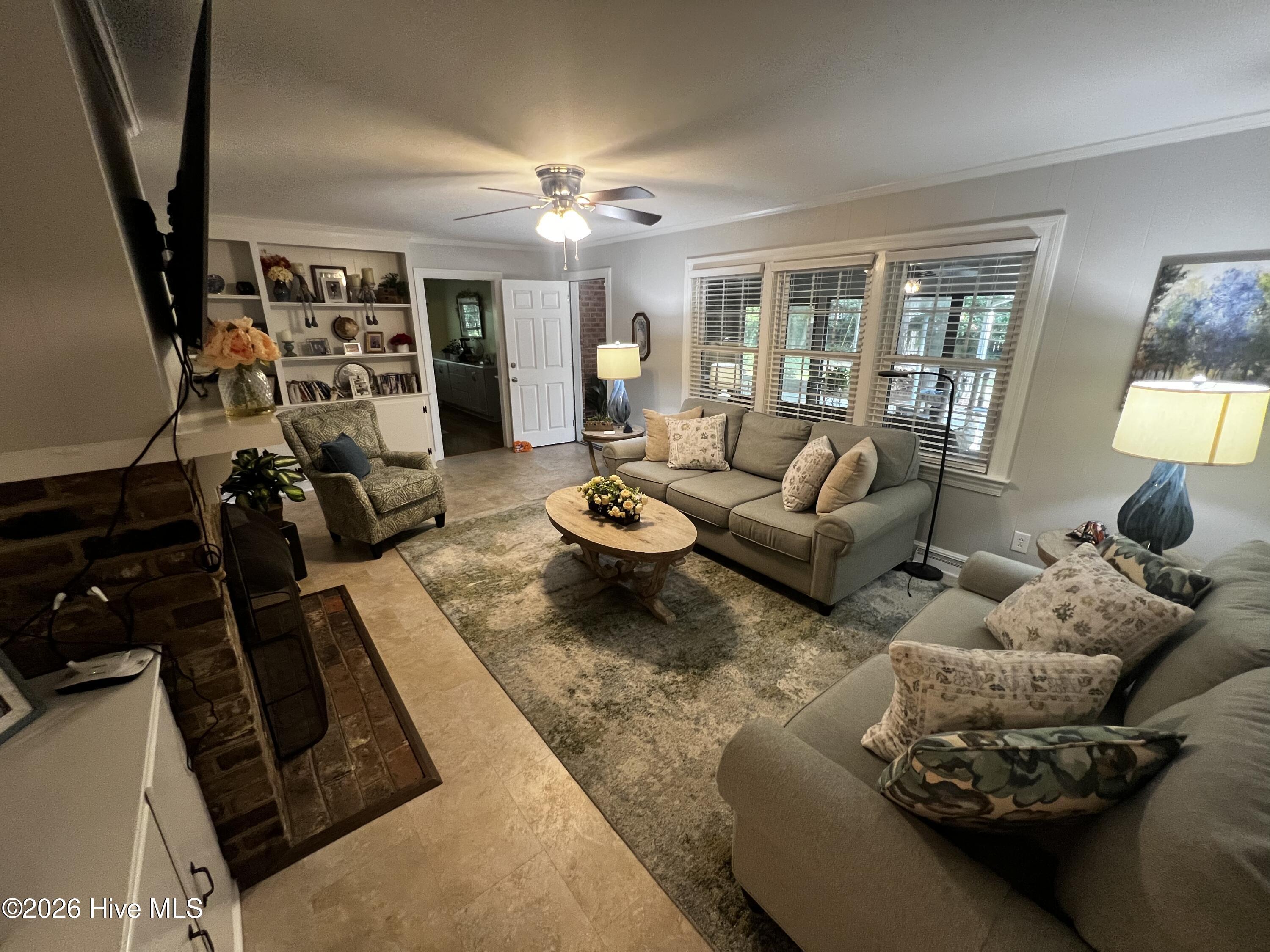 804 Raleigh Road Parkway W Property Photo 8
