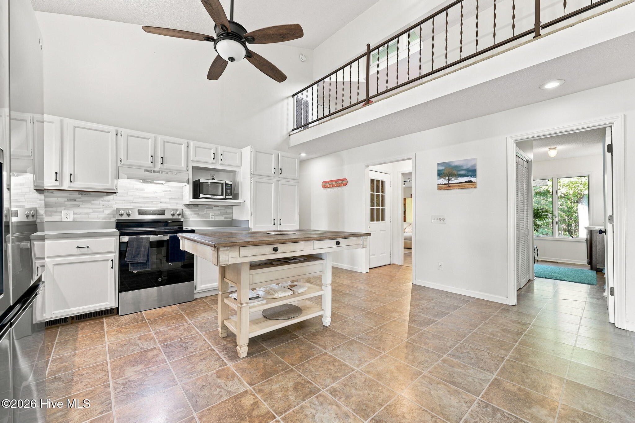 213 Cedar Drive Property Photo 16