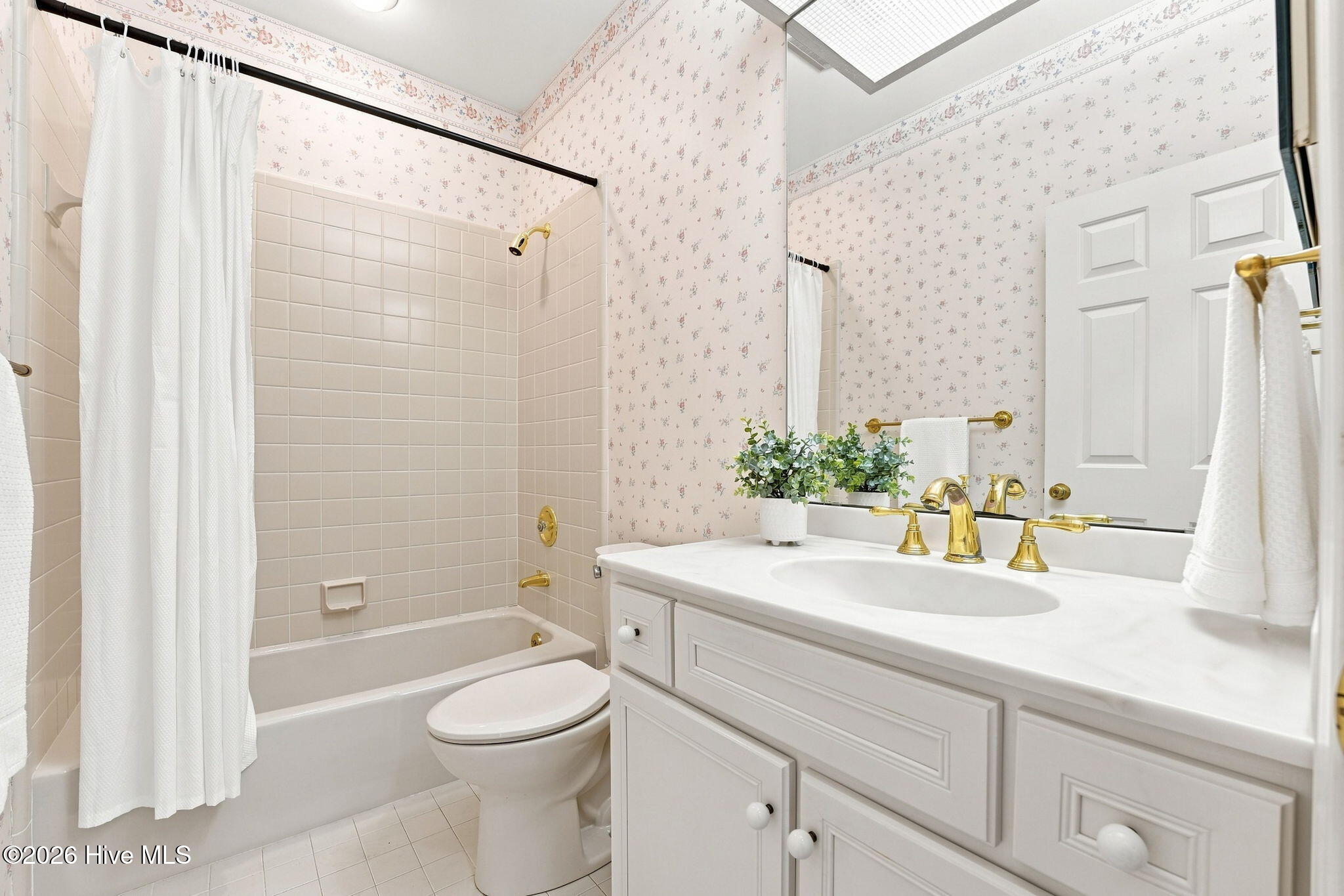 42 Alston Place Property Photo 14