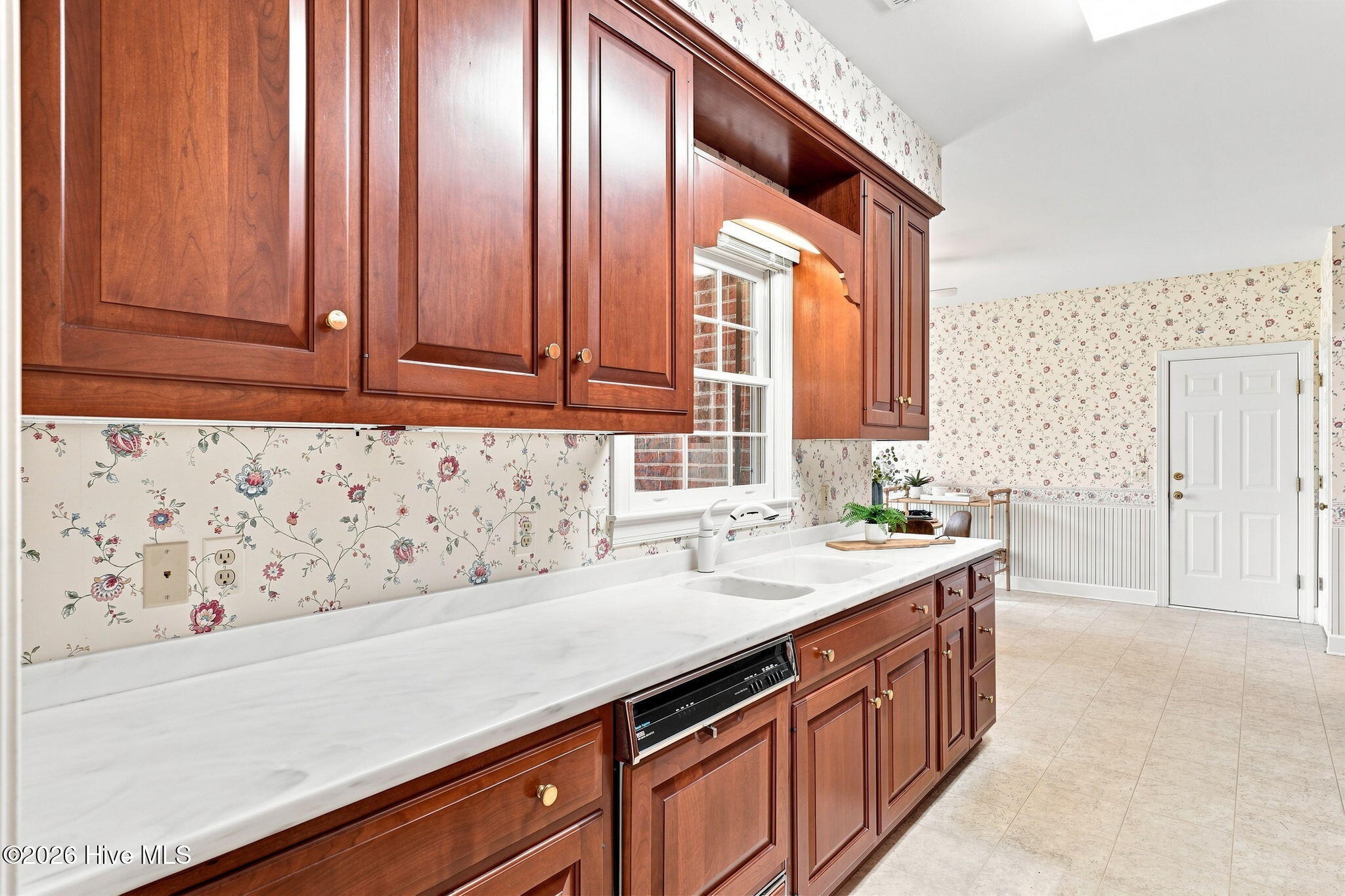 42 Alston Place Property Photo 32