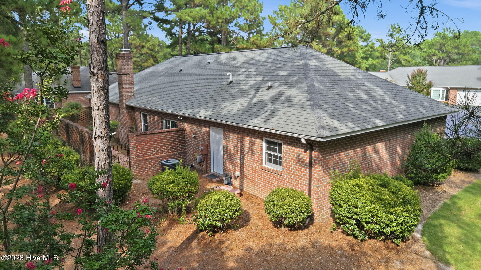 42 Alston Place Property Photo 48