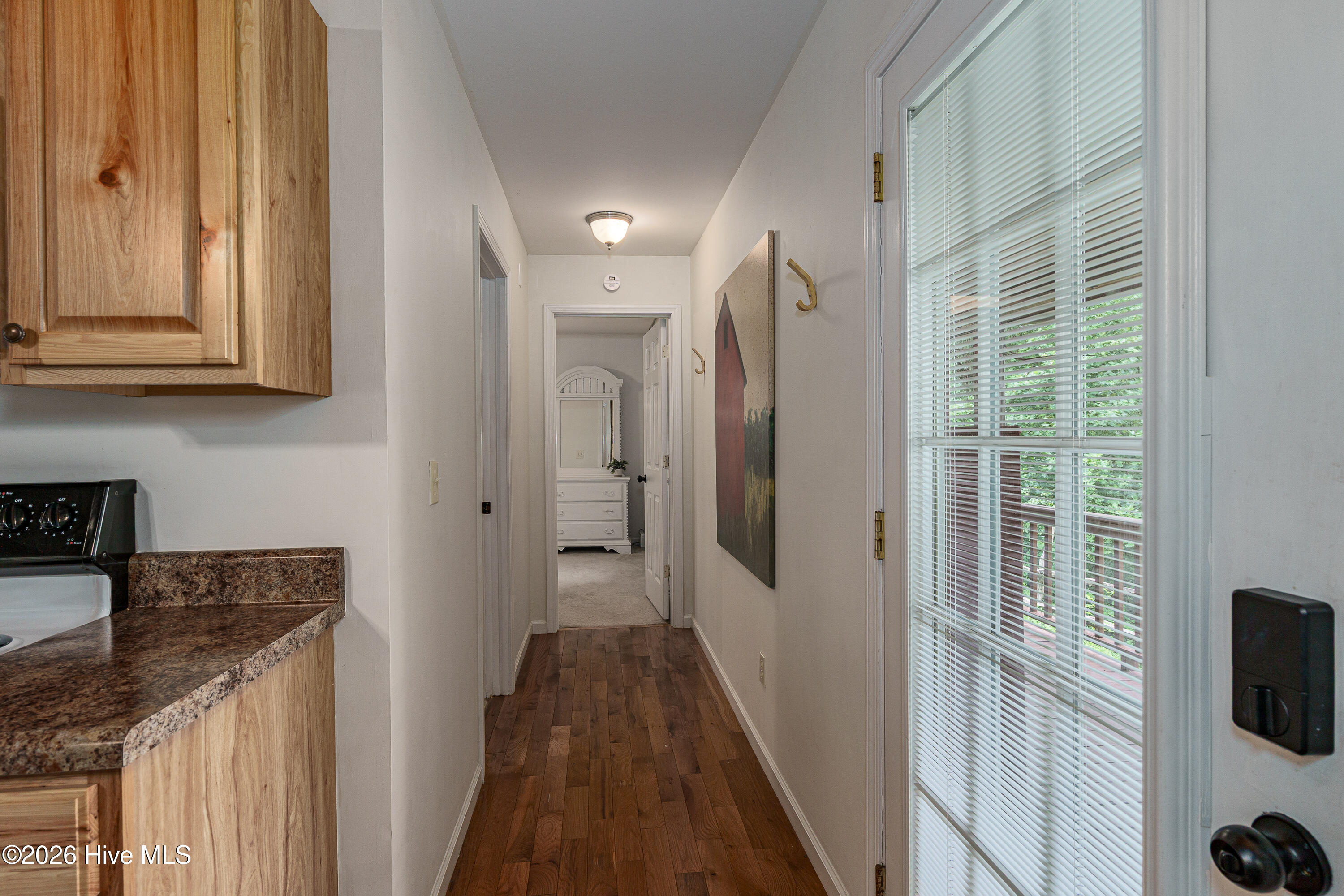 643 Zekes Trail Property Photo 8