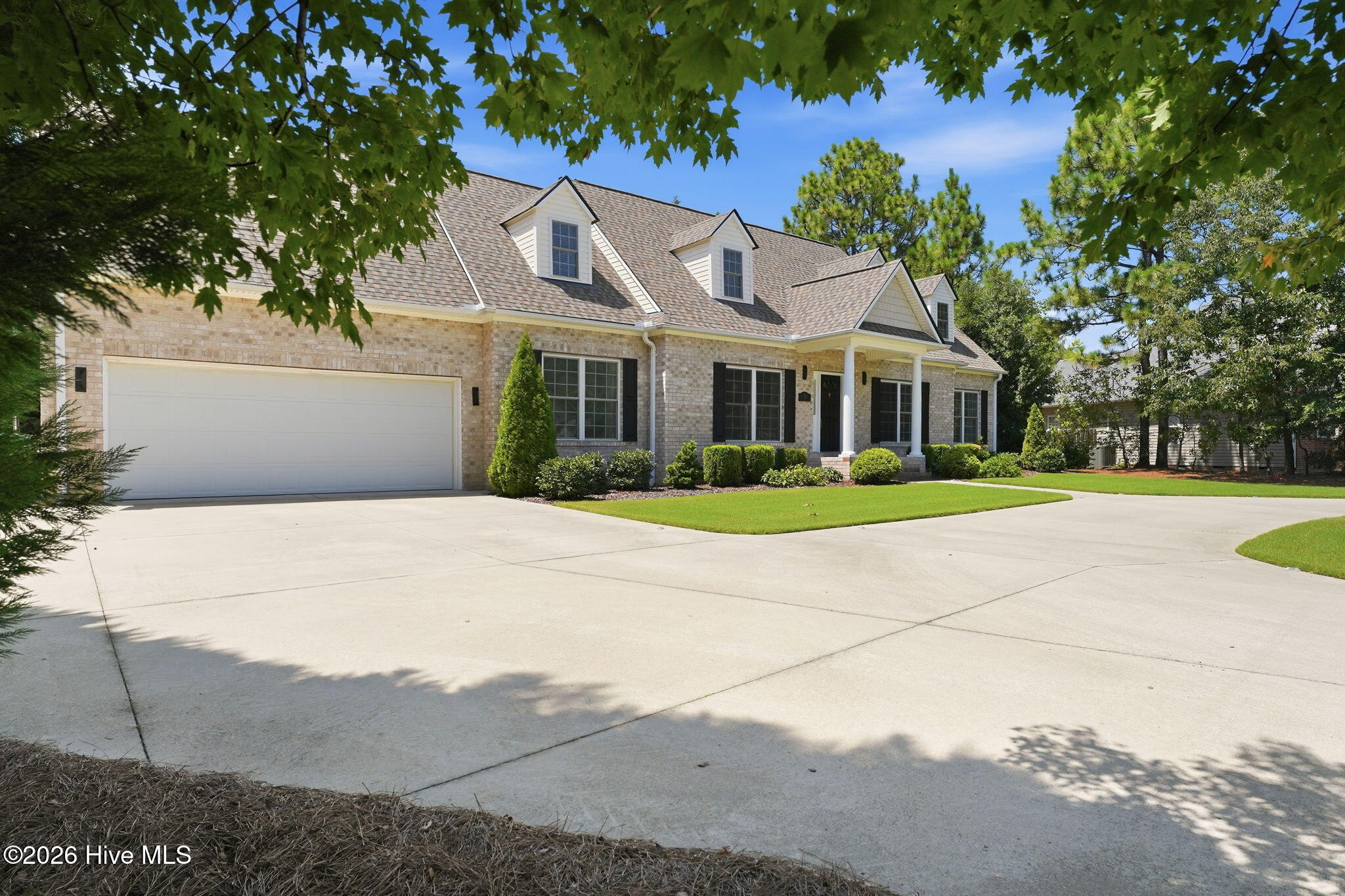 5 Stallion Place Property Photo 3
