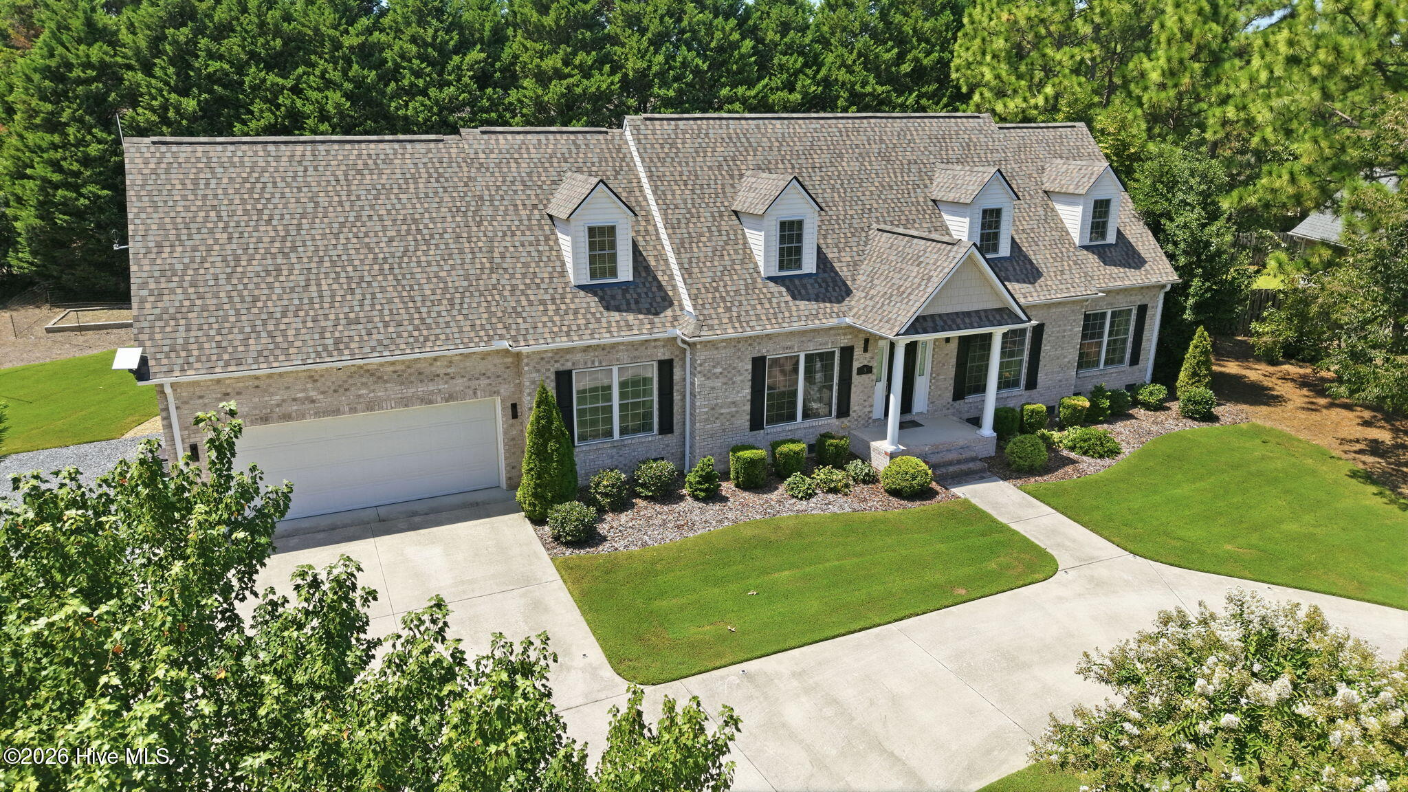 5 Stallion Place Property Photo 5