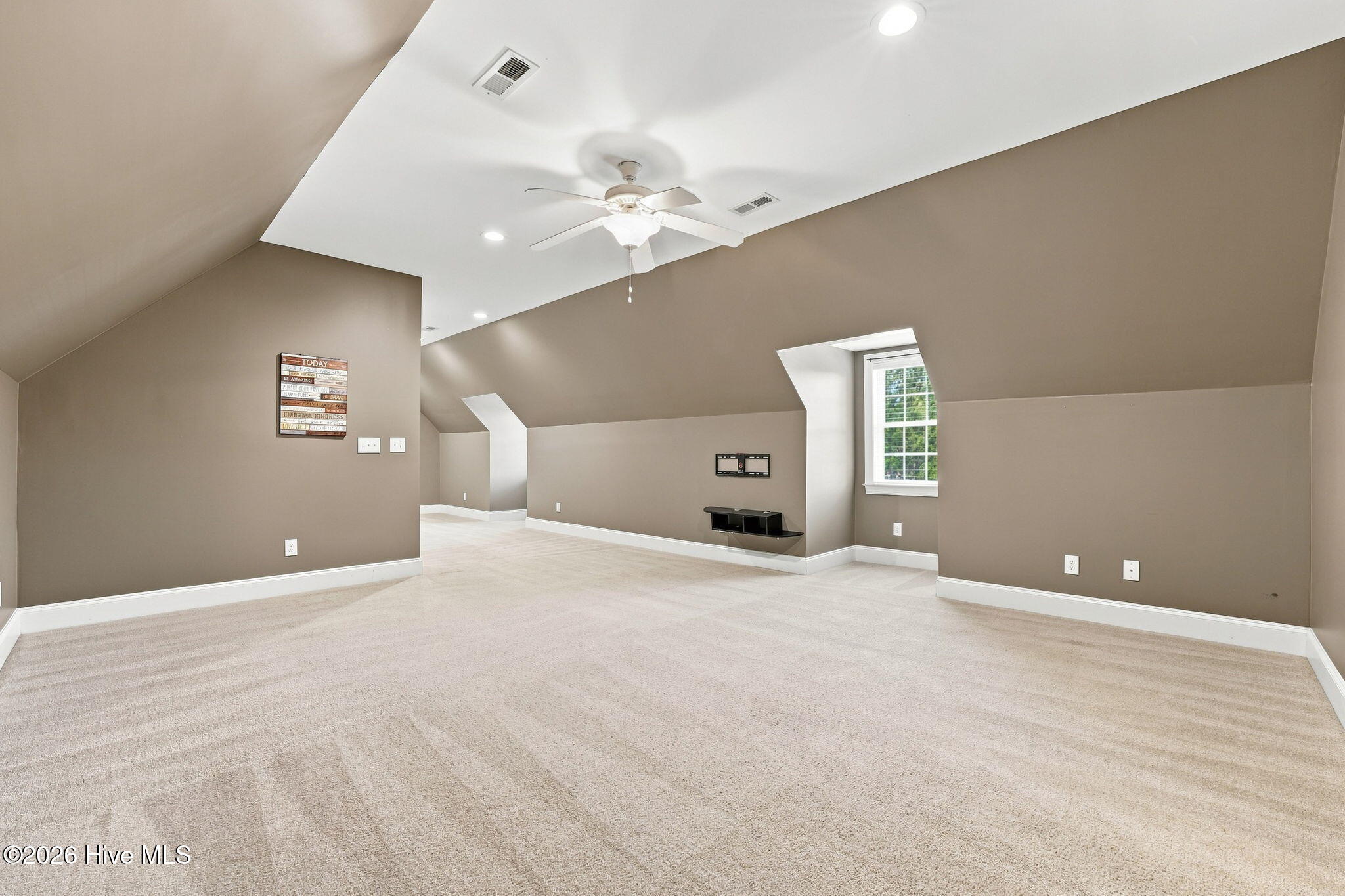 5 Stallion Place Property Photo 24