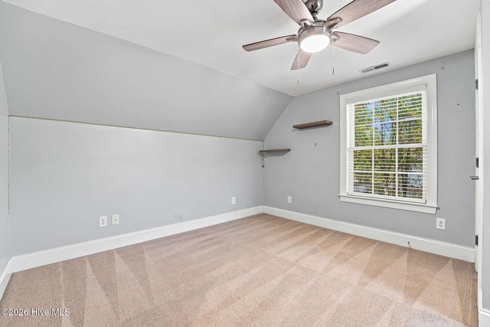 5 Stallion Place Property Photo 32
