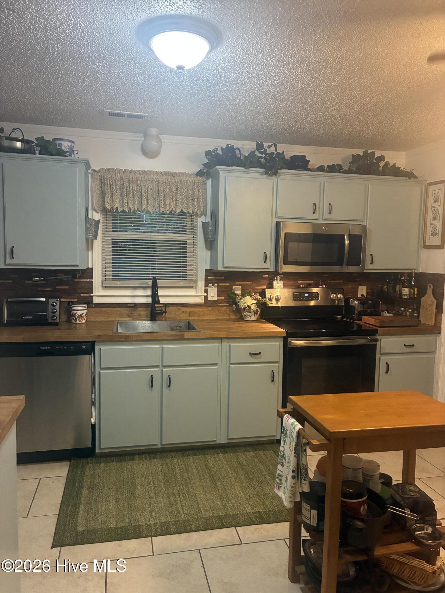 3423 Preakness Place Property Photo 4