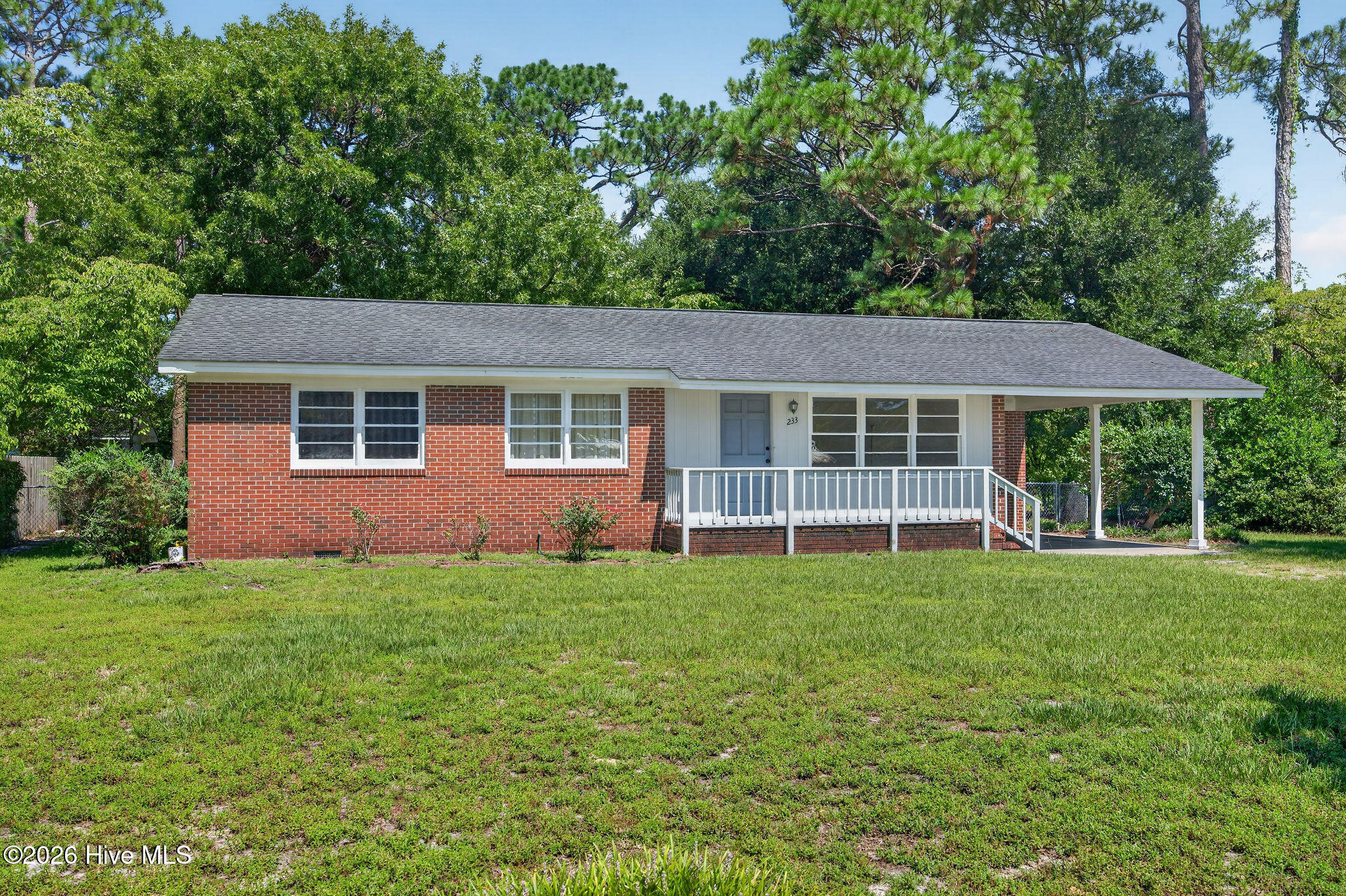 233 Long Leaf Acres Drive Property Photo 3