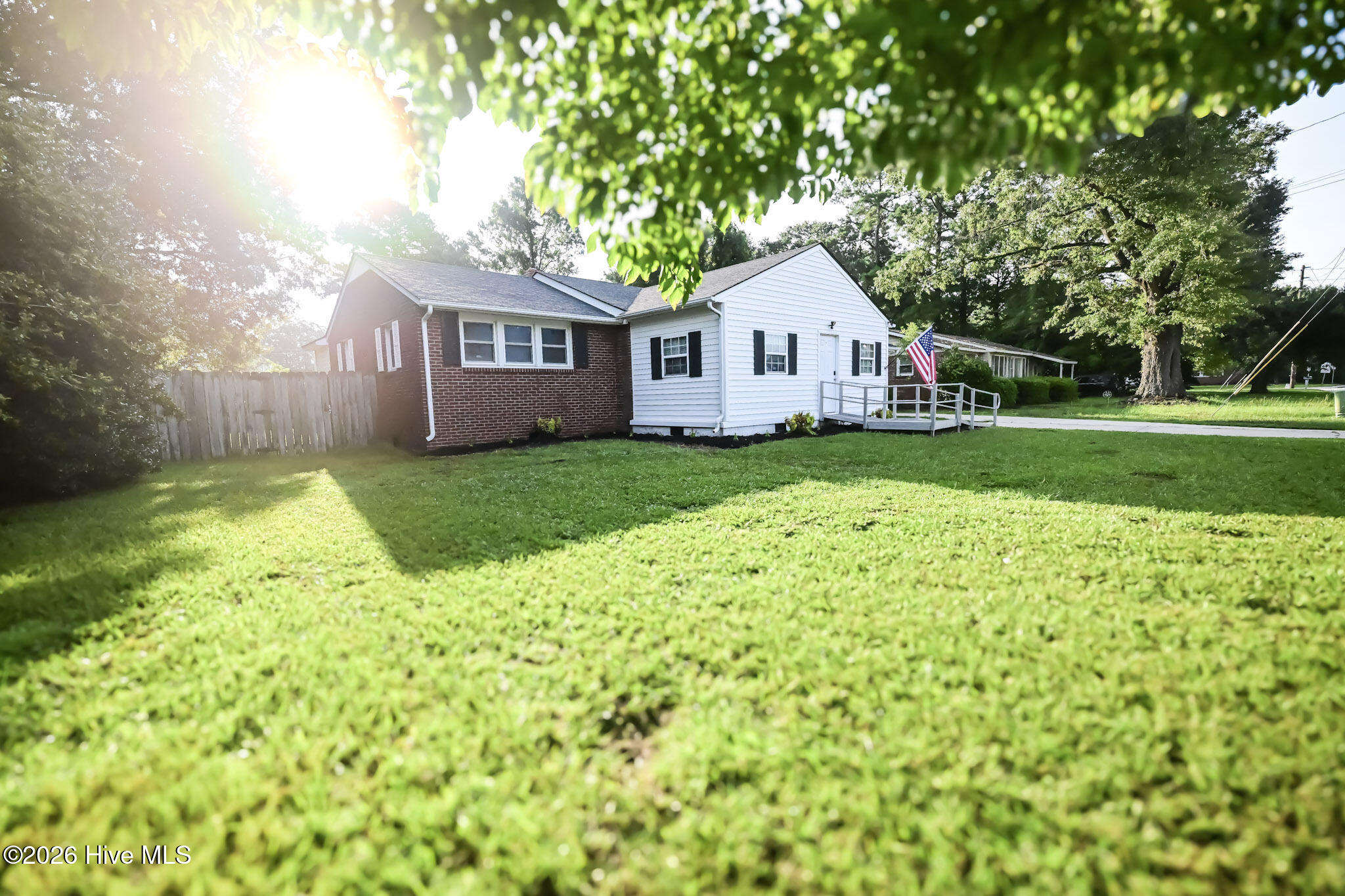 704 Henderson Drive Property Photo 4