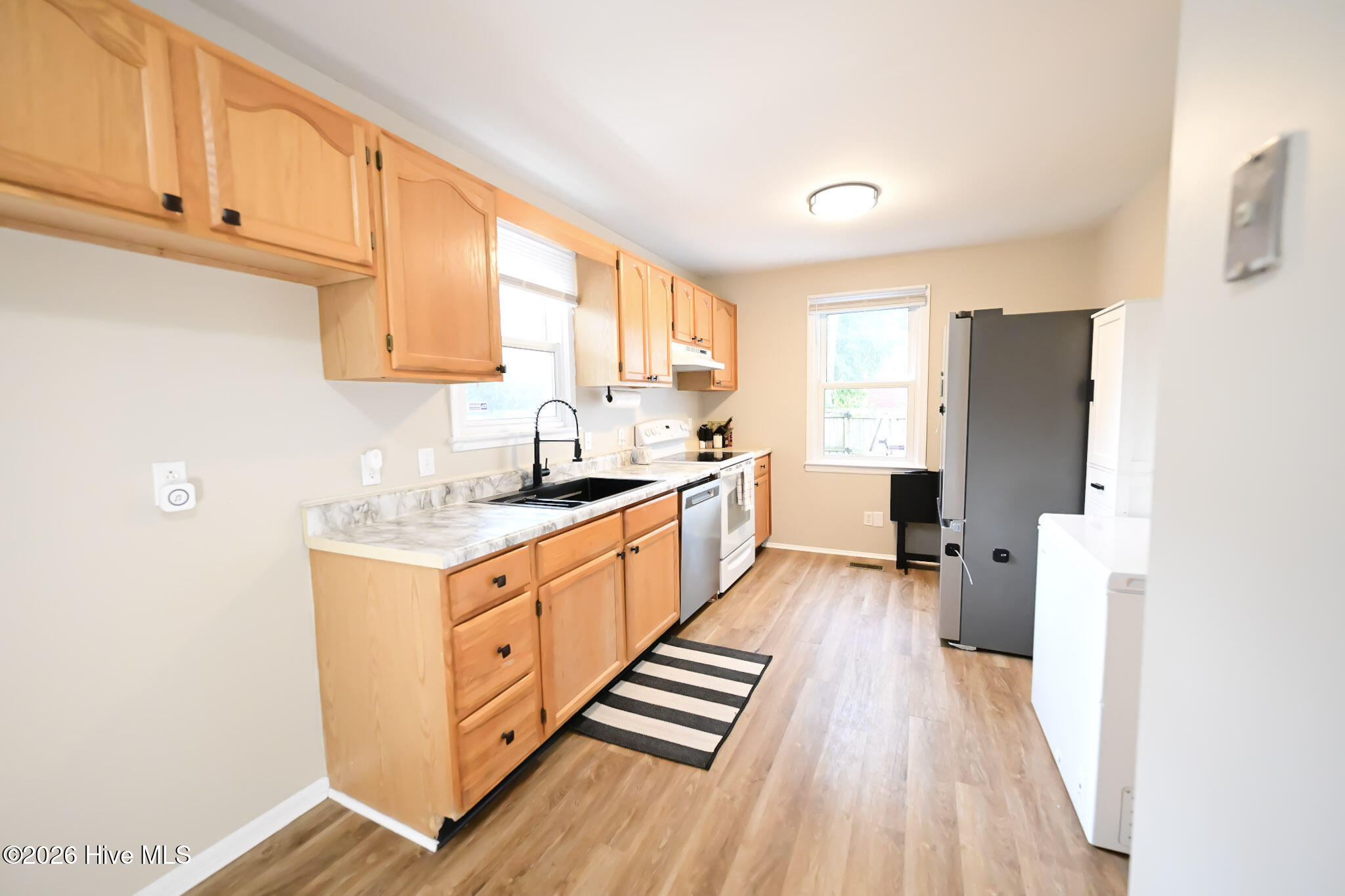 704 Henderson Drive Property Photo 14