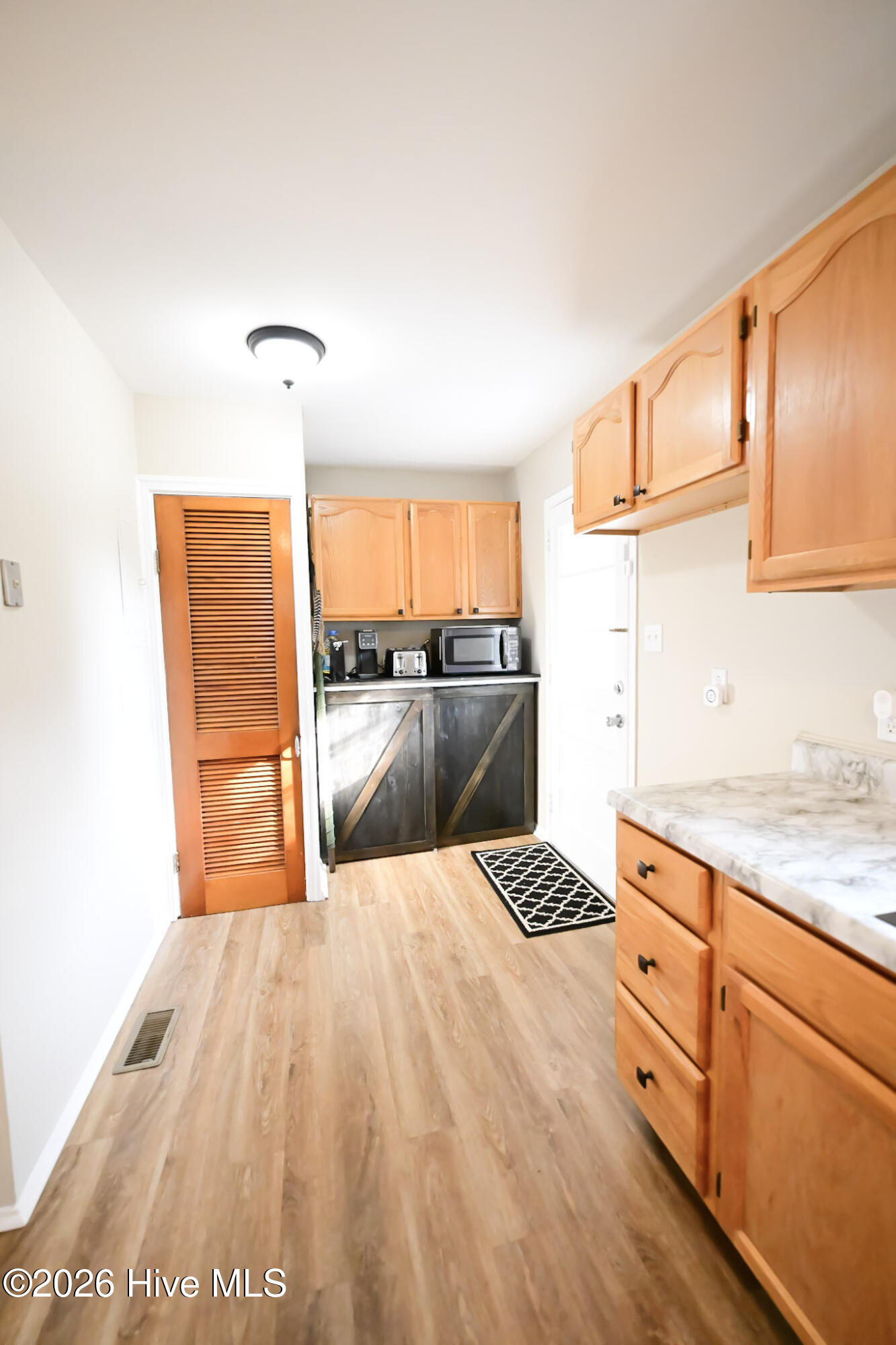 704 Henderson Drive Property Photo 16