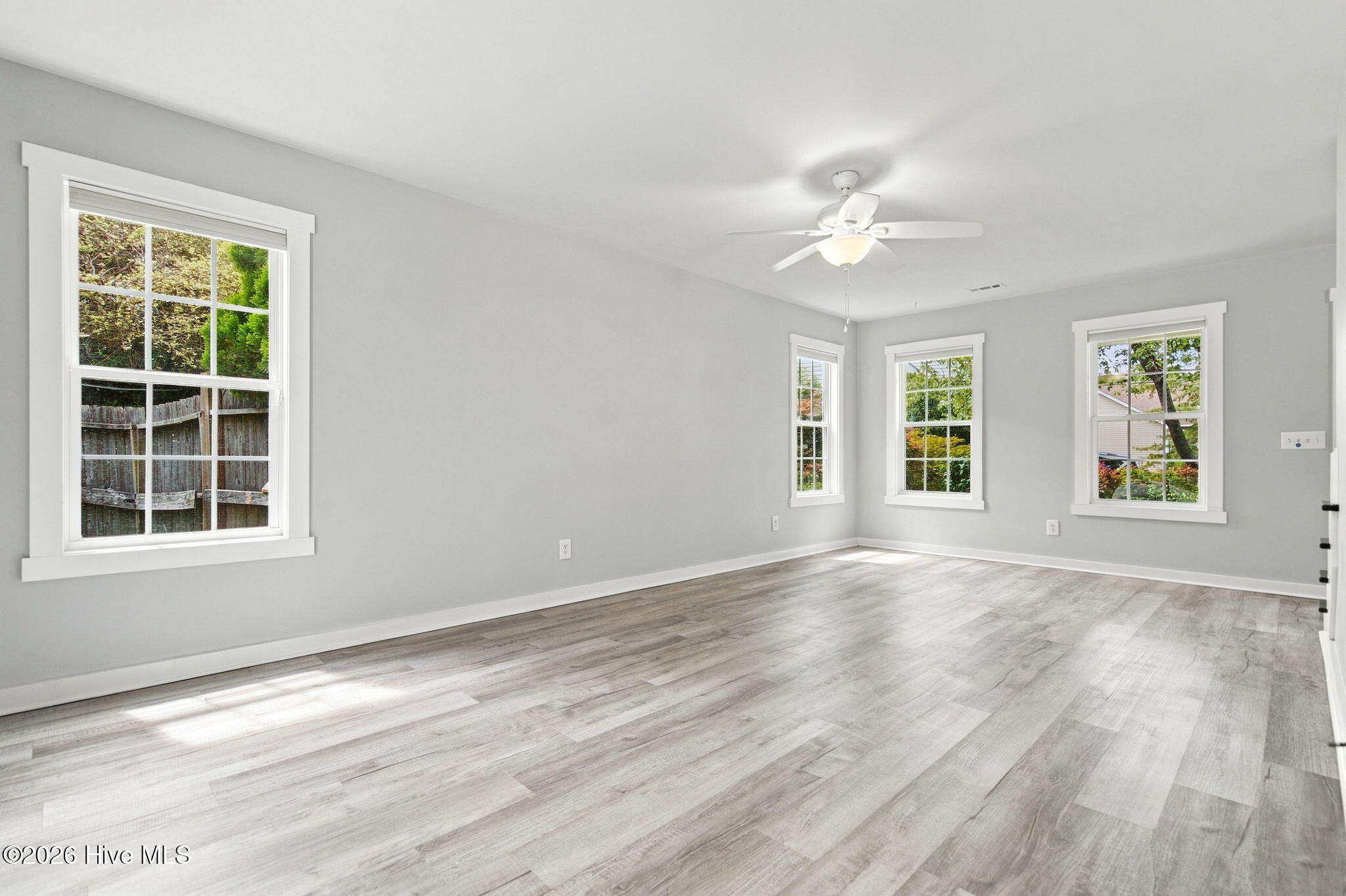 223 Planters Court Property Photo 8